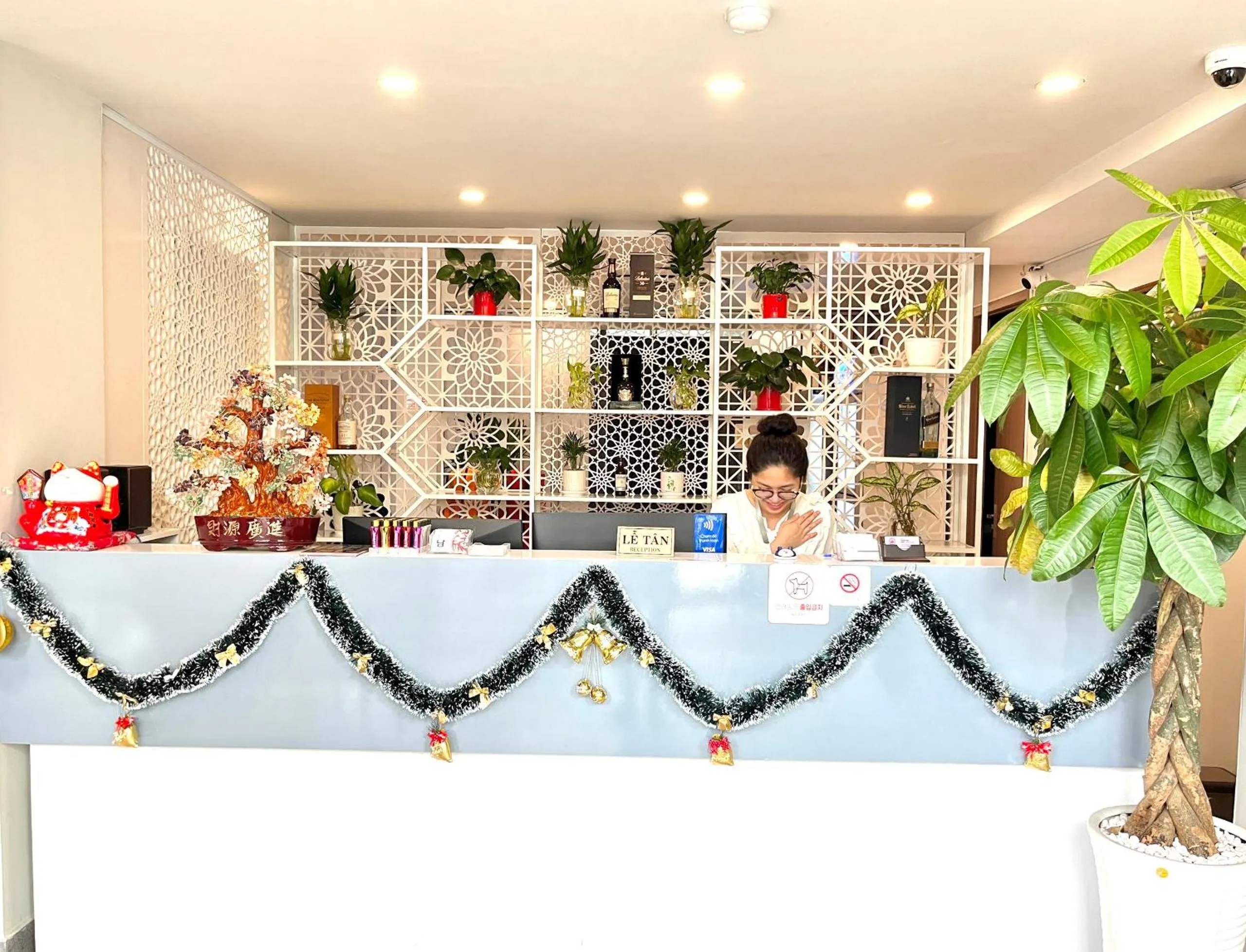 Lobby or reception in BALLANTINE HOTEL Phu My Hung- SECC