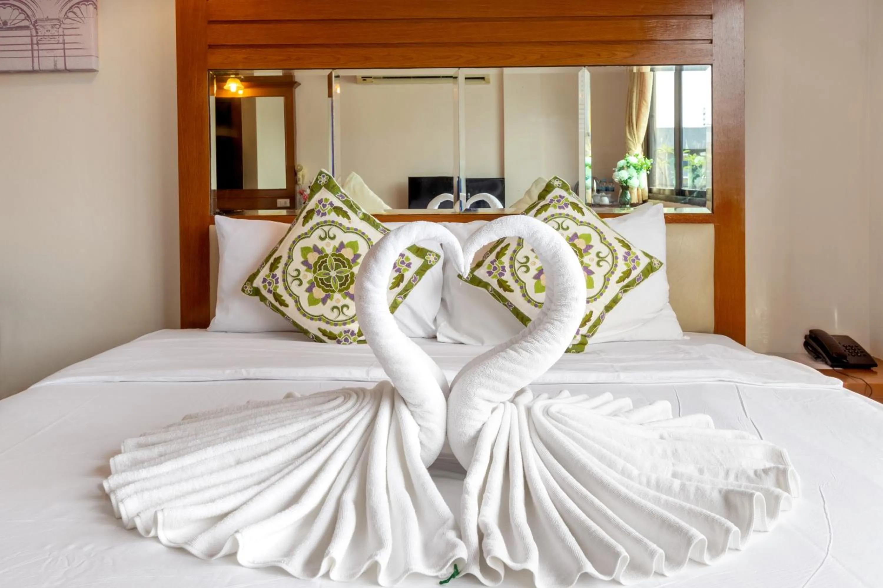 Bed in JB Green Hotel Patong