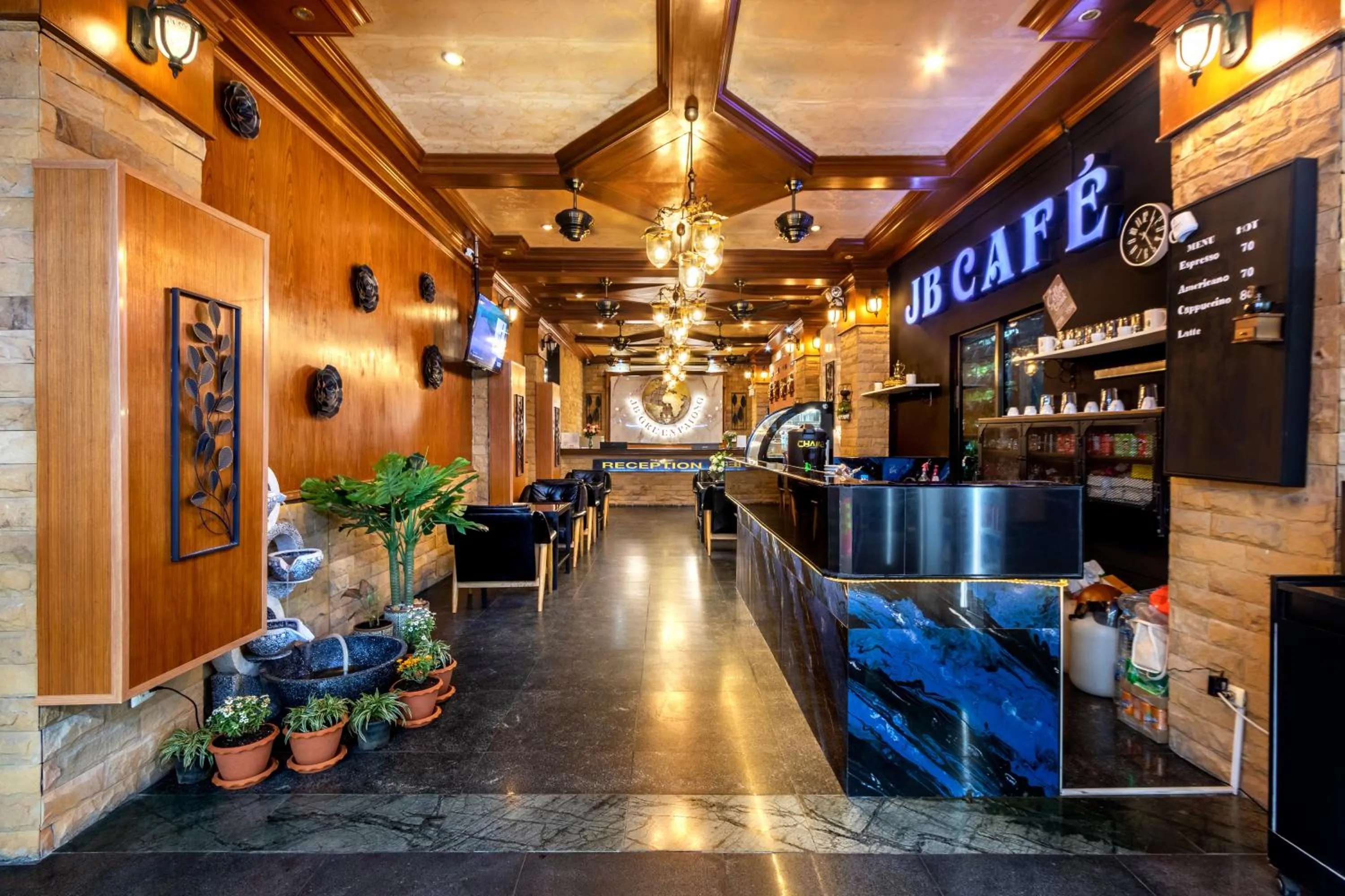 Lobby or reception in JB Green Hotel Patong