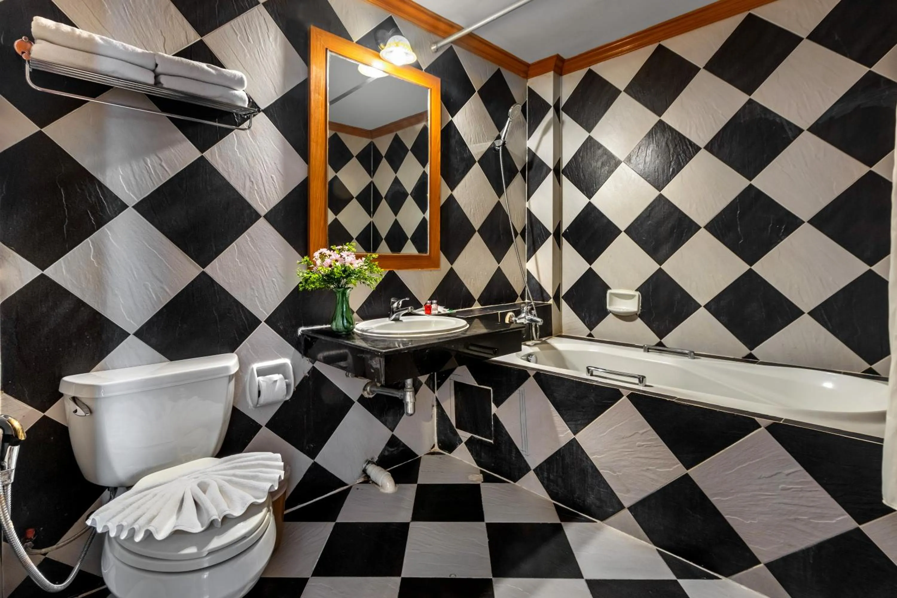 Toilet in JB Green Hotel Patong