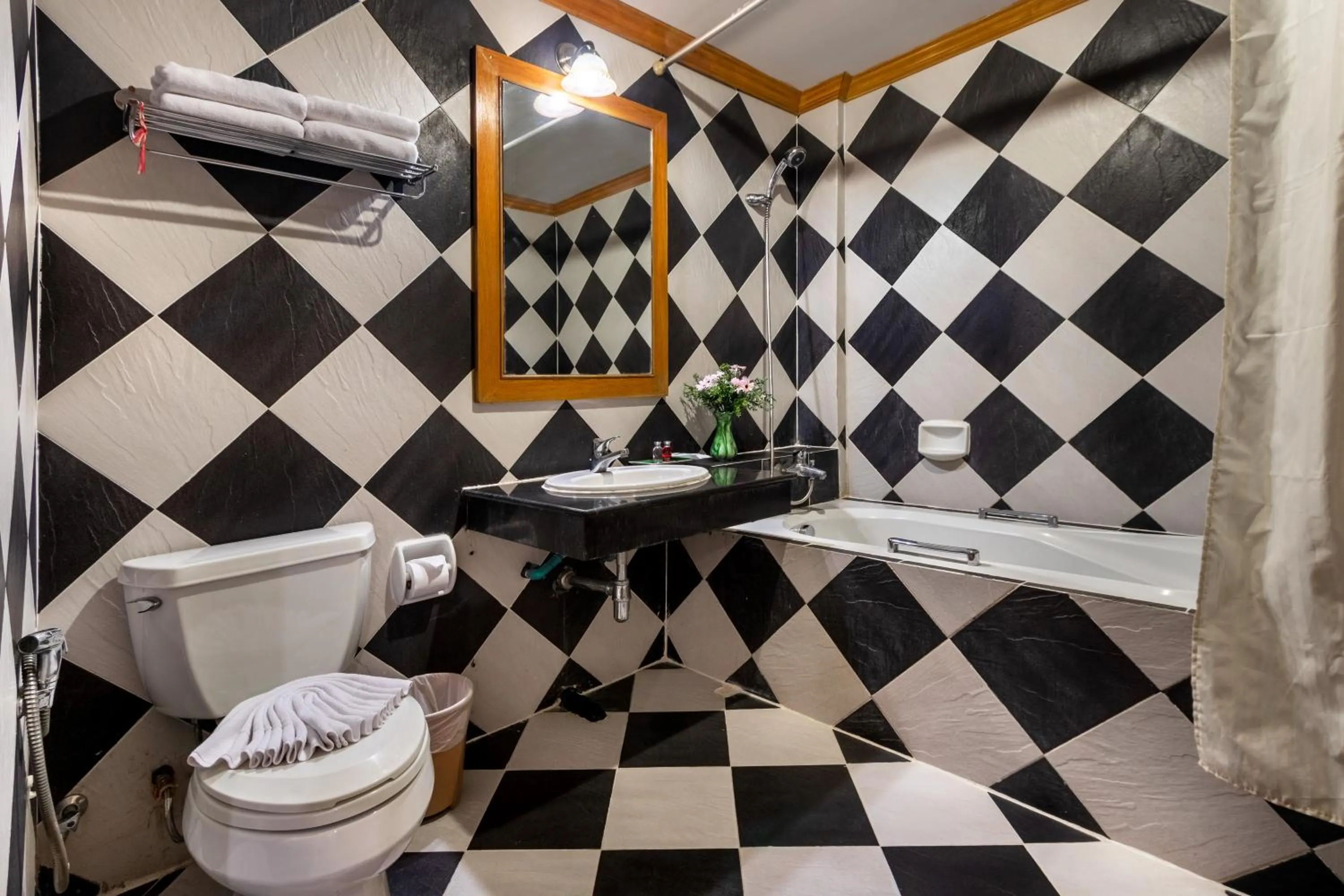 Shower in JB Green Hotel Patong