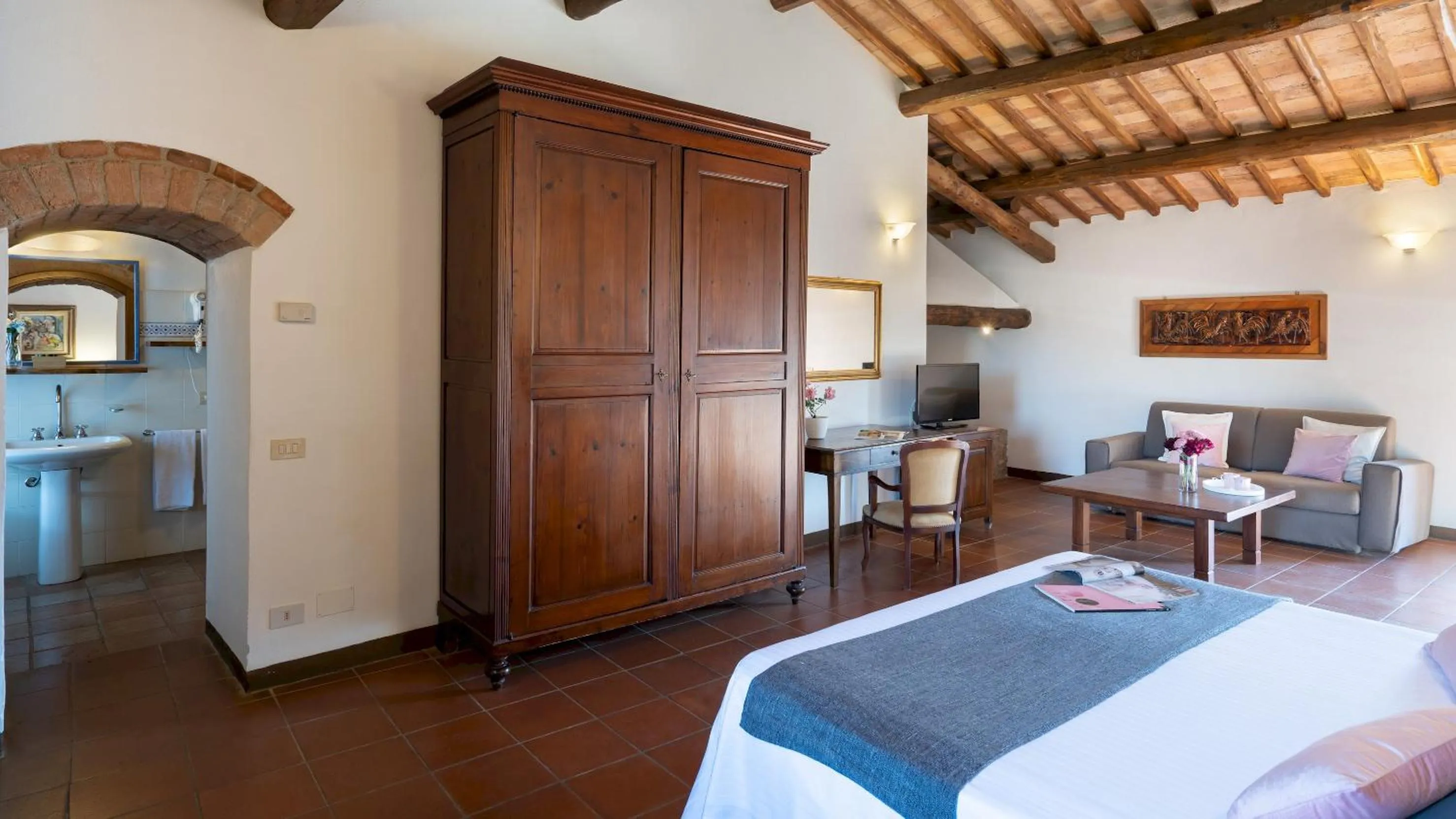 Other, Bed in BORGO GALLINAIO 32, Emma Villas