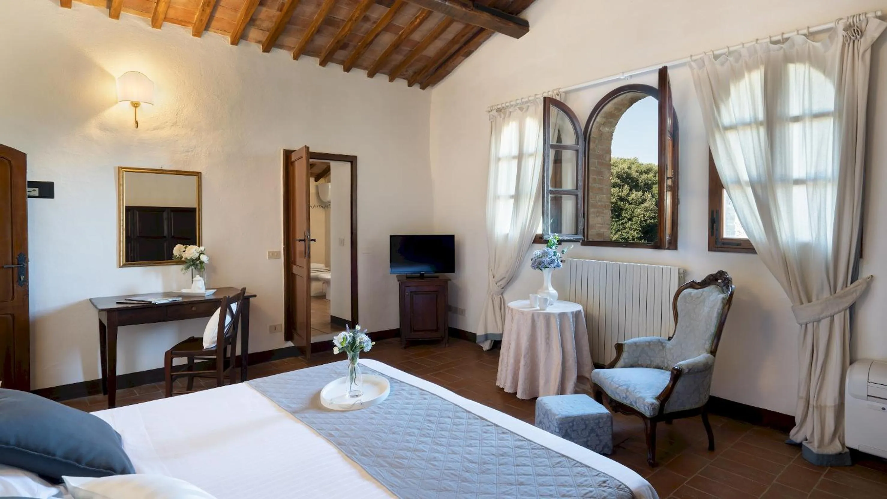 Other, Bed in BORGO GALLINAIO 32, Emma Villas