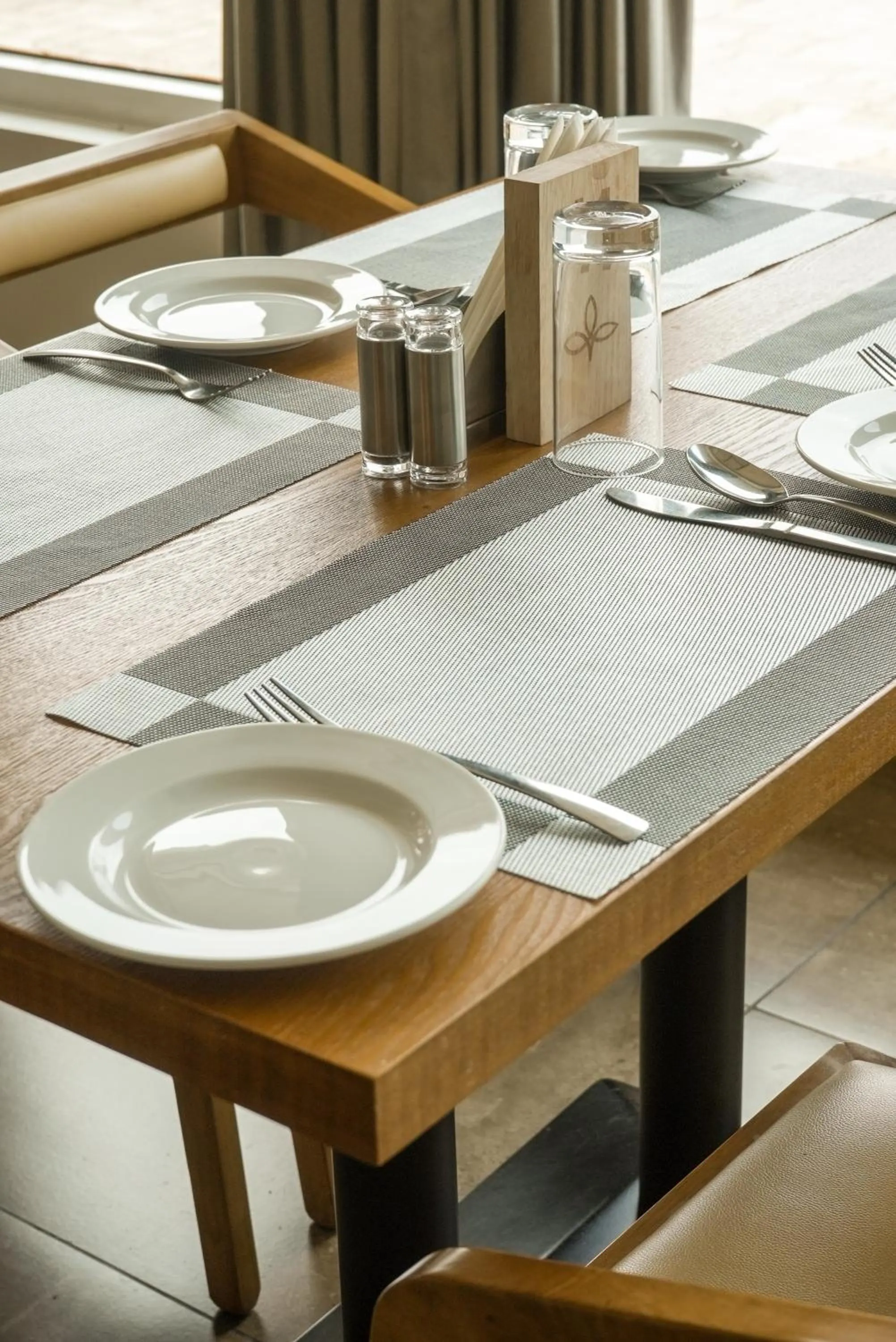 Restaurant/places to eat in Tea Tree Suites,Manipal