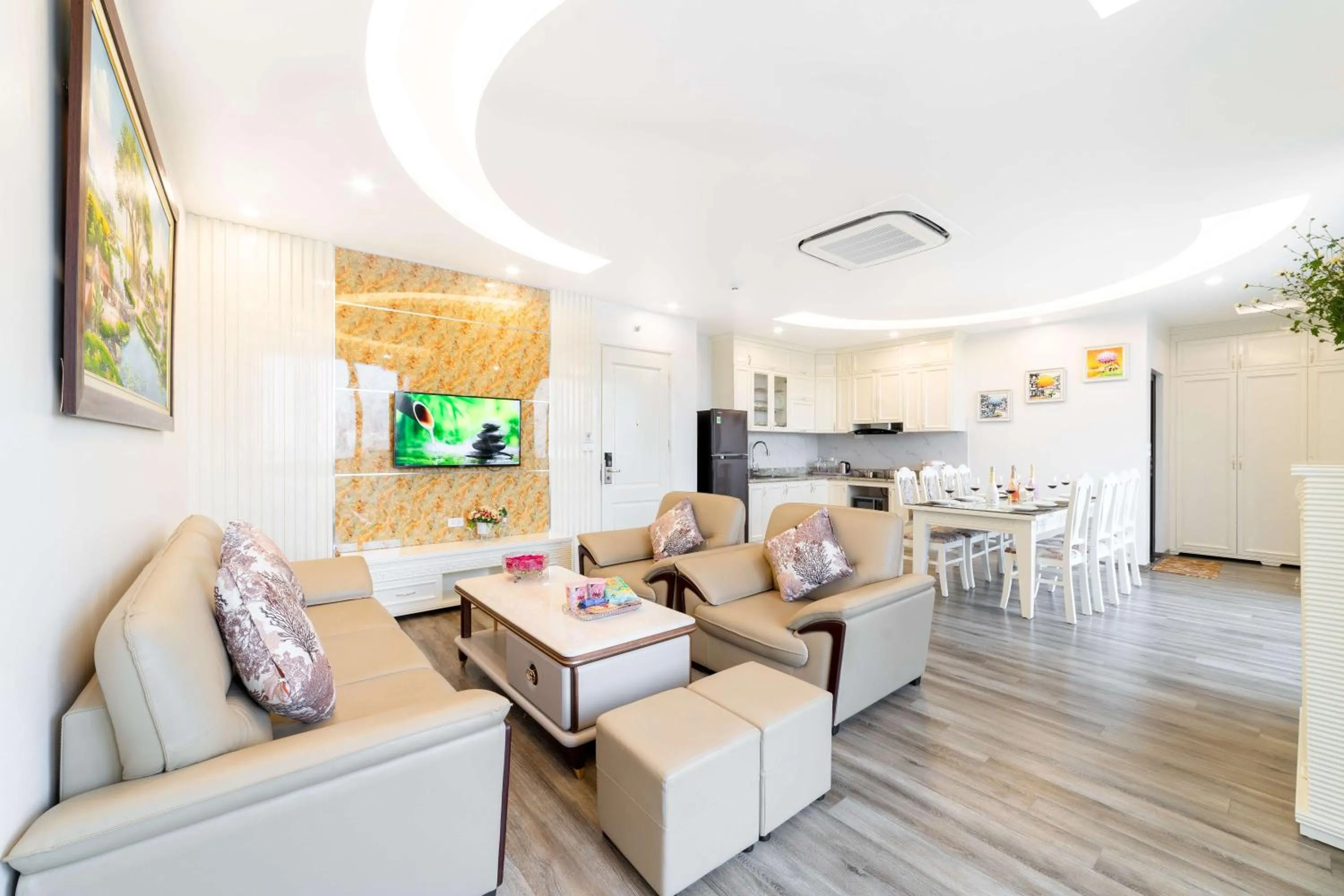 TV and multimedia in Rosee Apartment Hotel