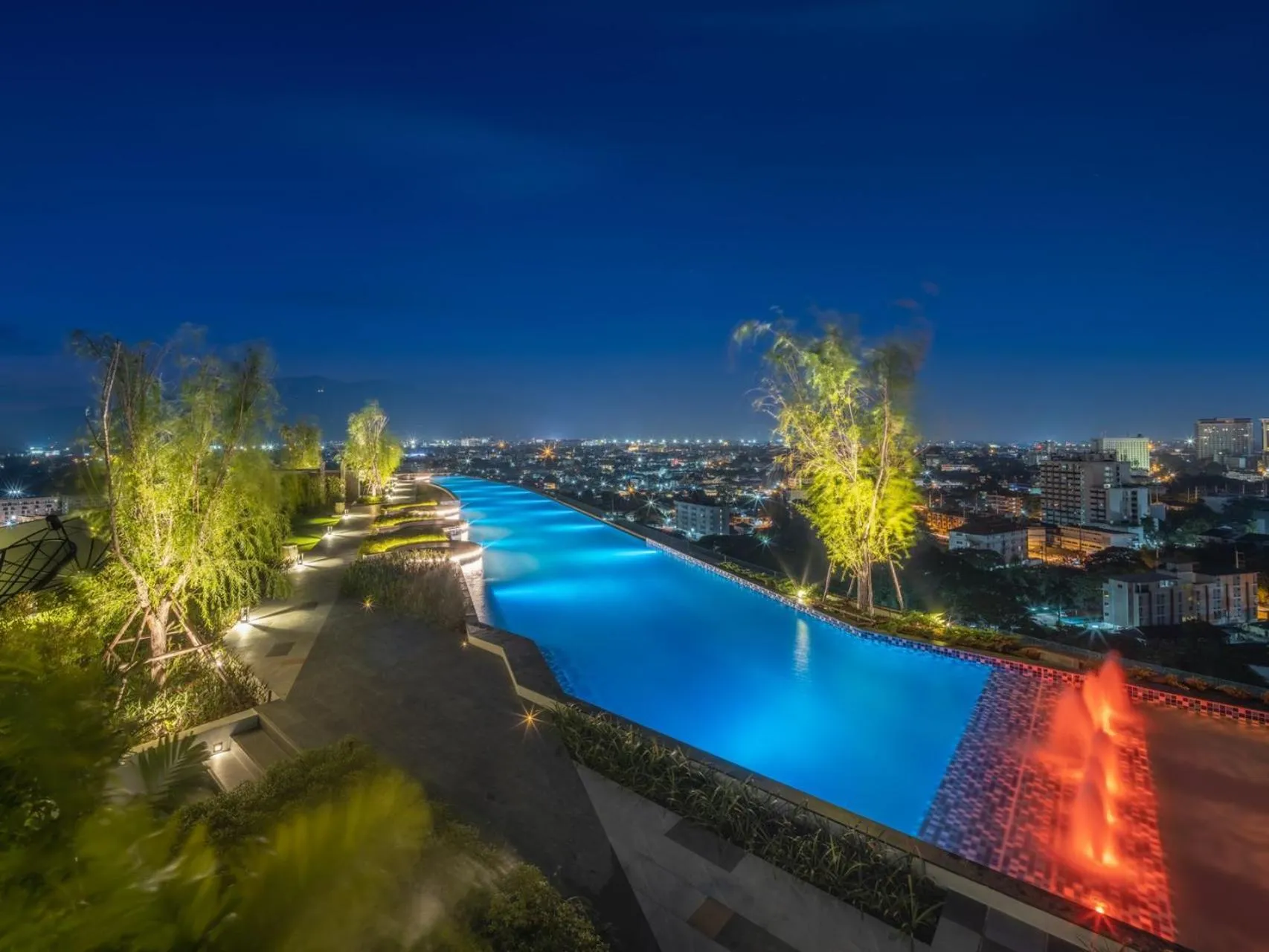 Night in Astra Sky River Condo