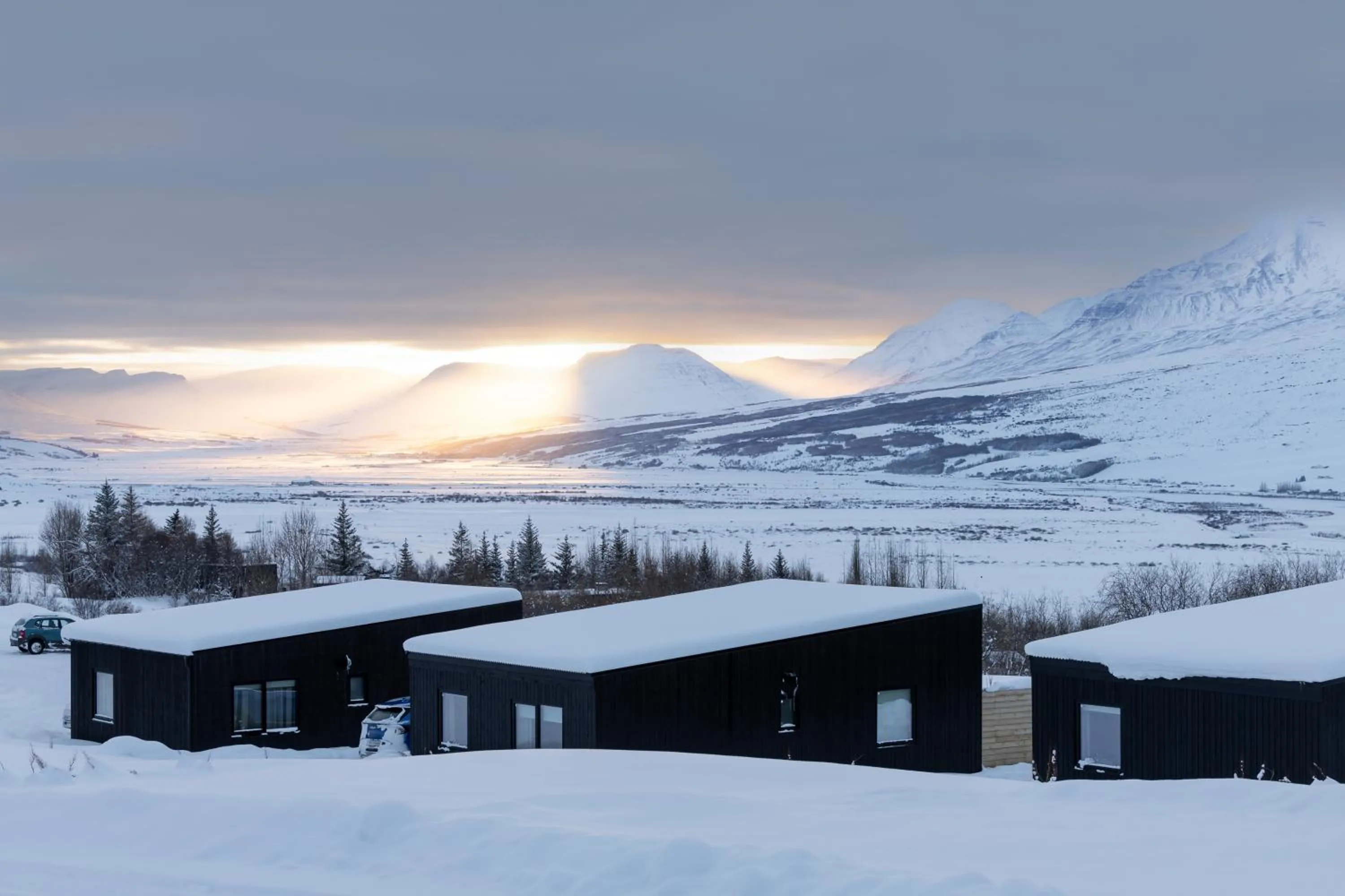 Mountain view in North Mountain View Suites