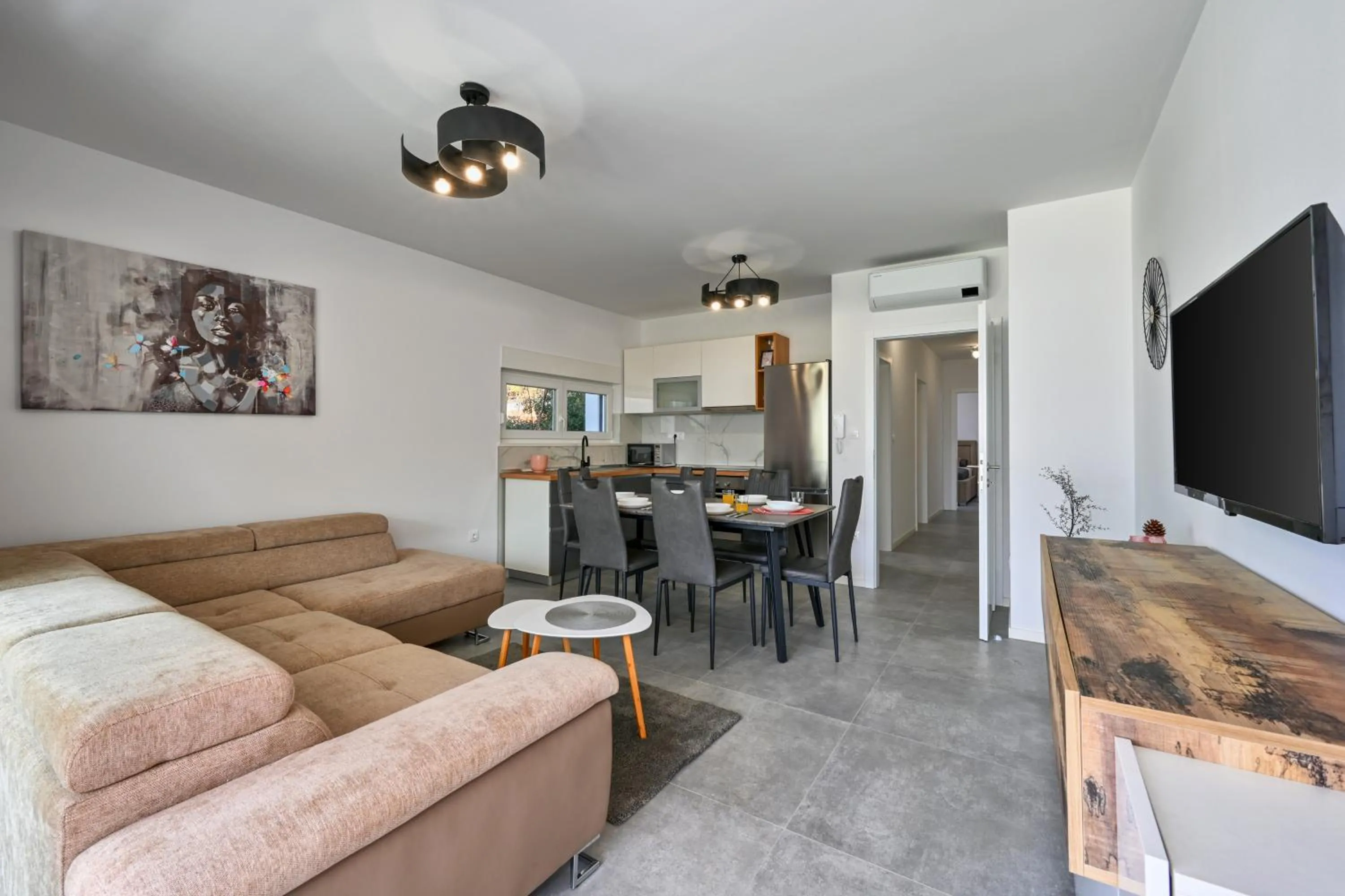 Imperial Apartment with Private Pool