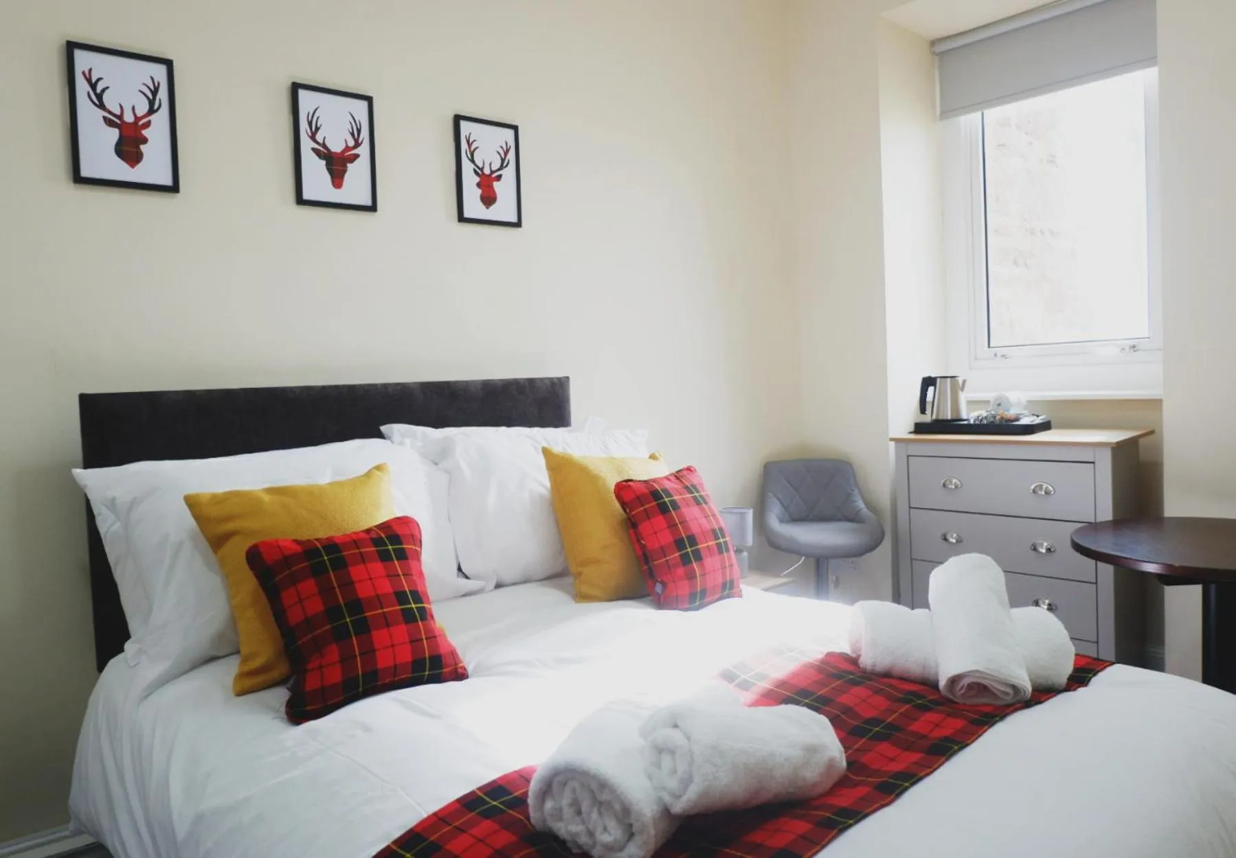 Bedroom, Bed in Jacobite house