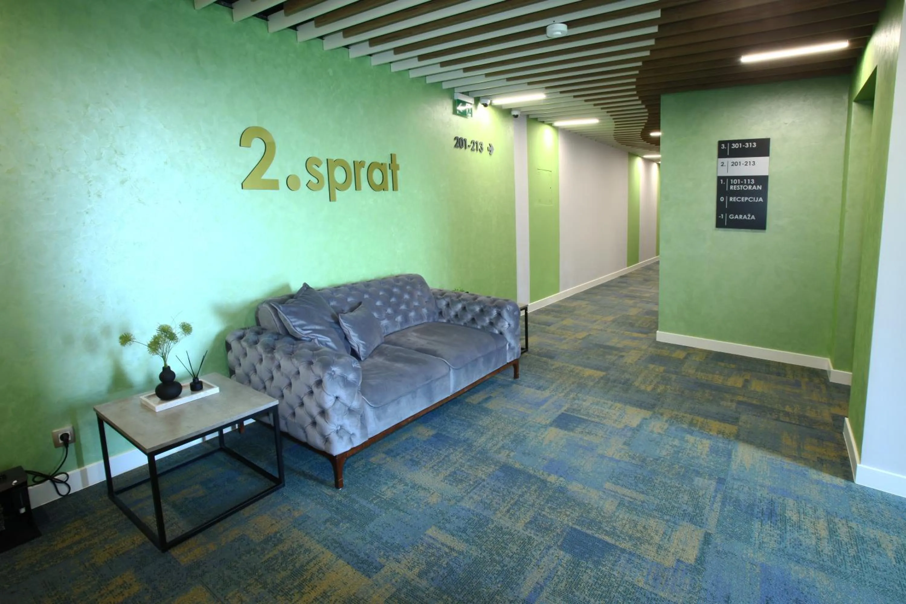 Seating area in Hotel ETNA