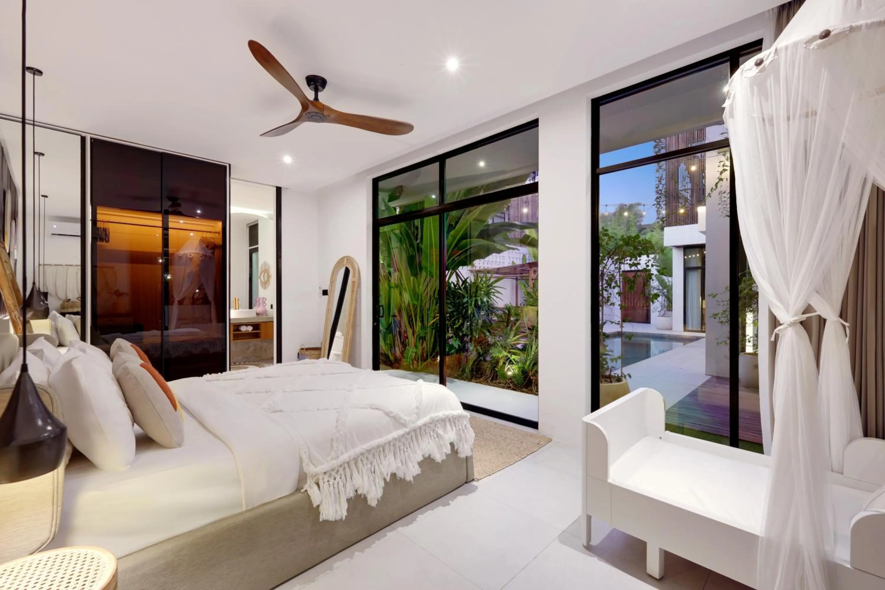 Bed in Baliwood Residence Villas by BREIG
