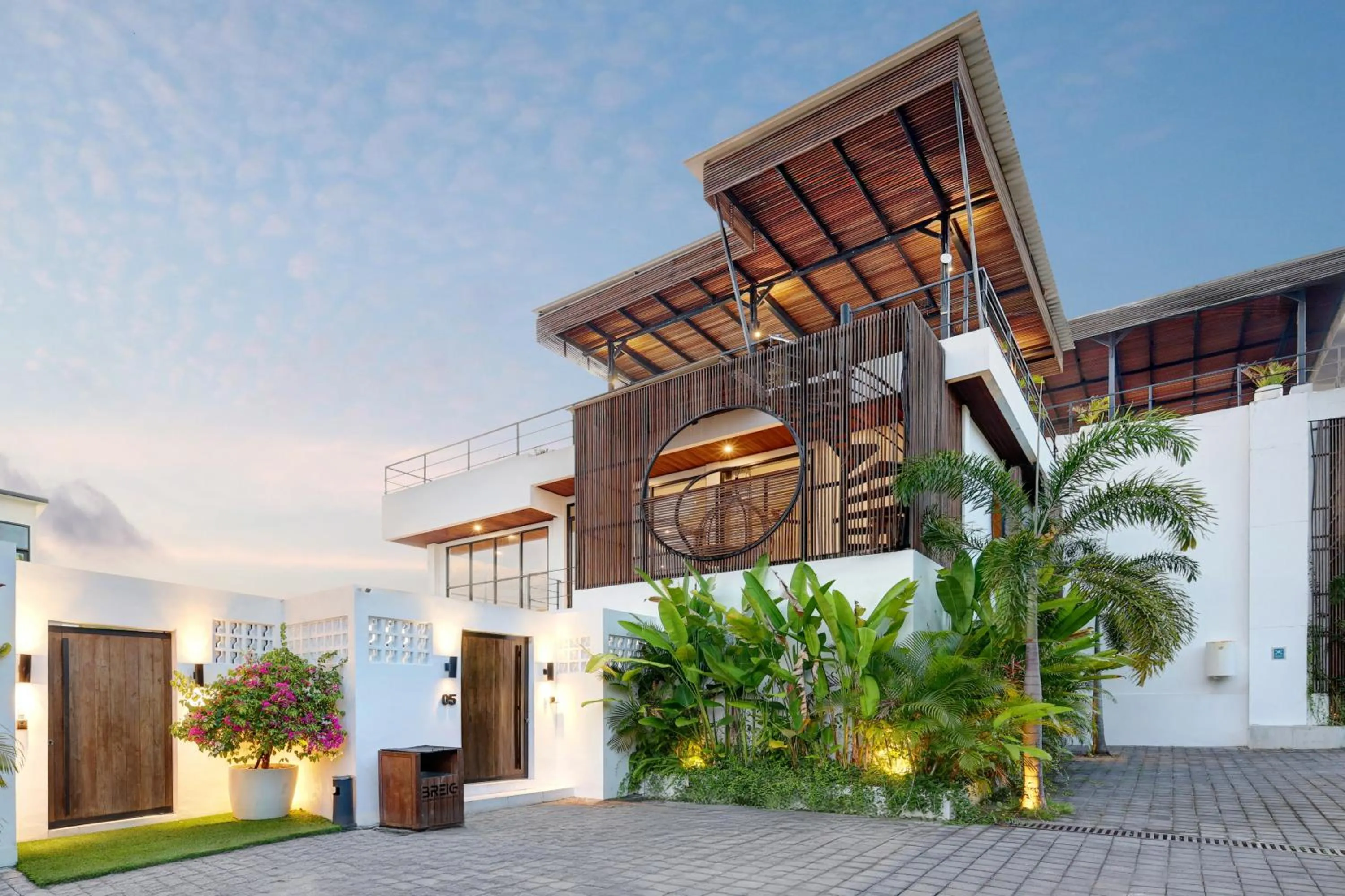 Property building in Baliwood Residence Villas by BREIG