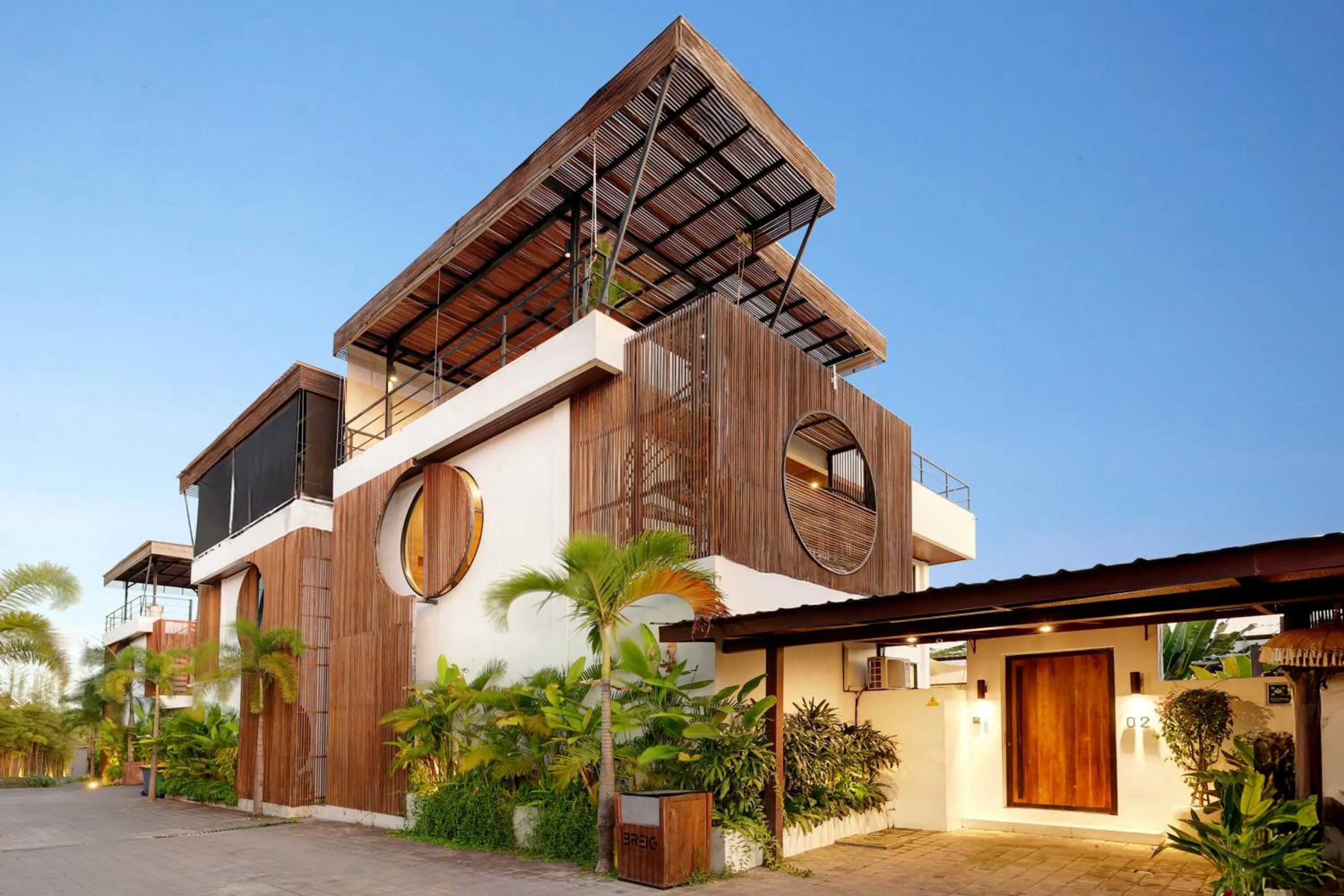 Property building in Baliwood Residence Villas by BREIG