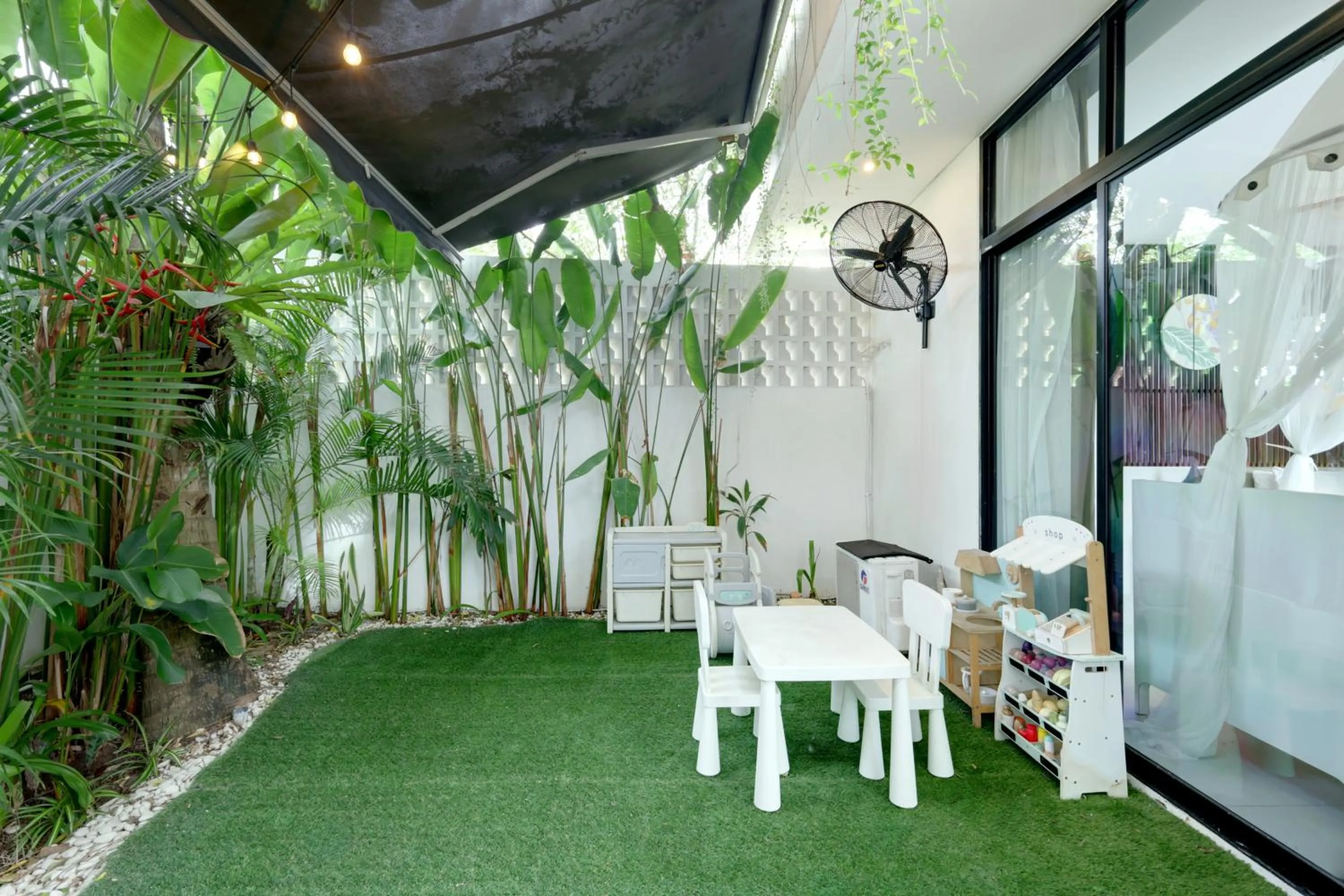 Kids's club in Baliwood Residence Villas by BREIG