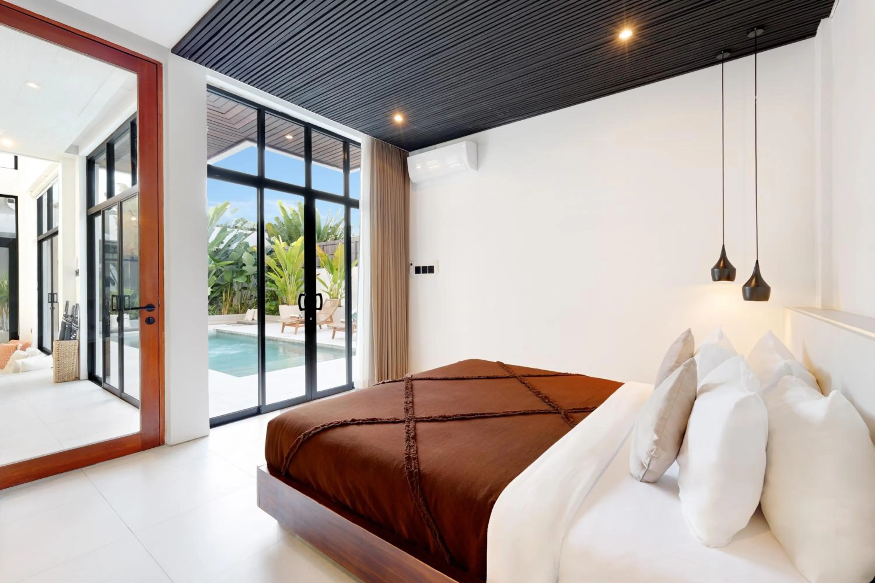 Bed in Baliwood Residence Villas by BREIG