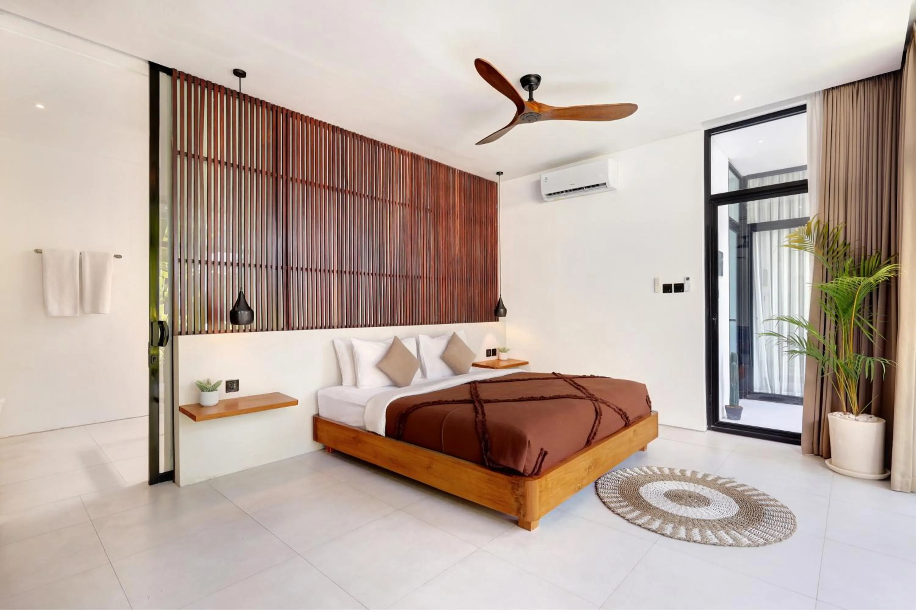 Bed in Baliwood Residence Villas by BREIG