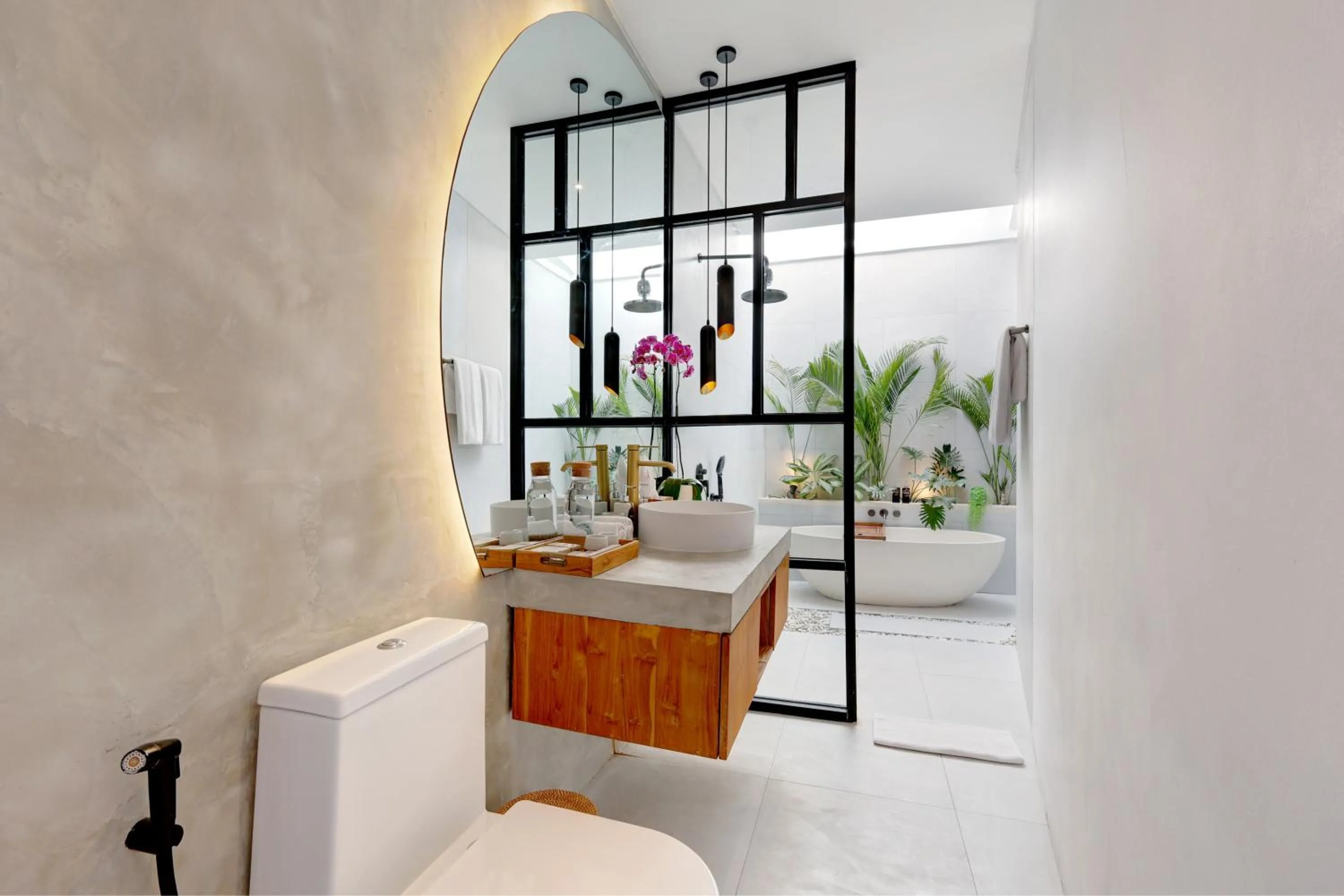 Bathroom in Baliwood Residence Villas by BREIG