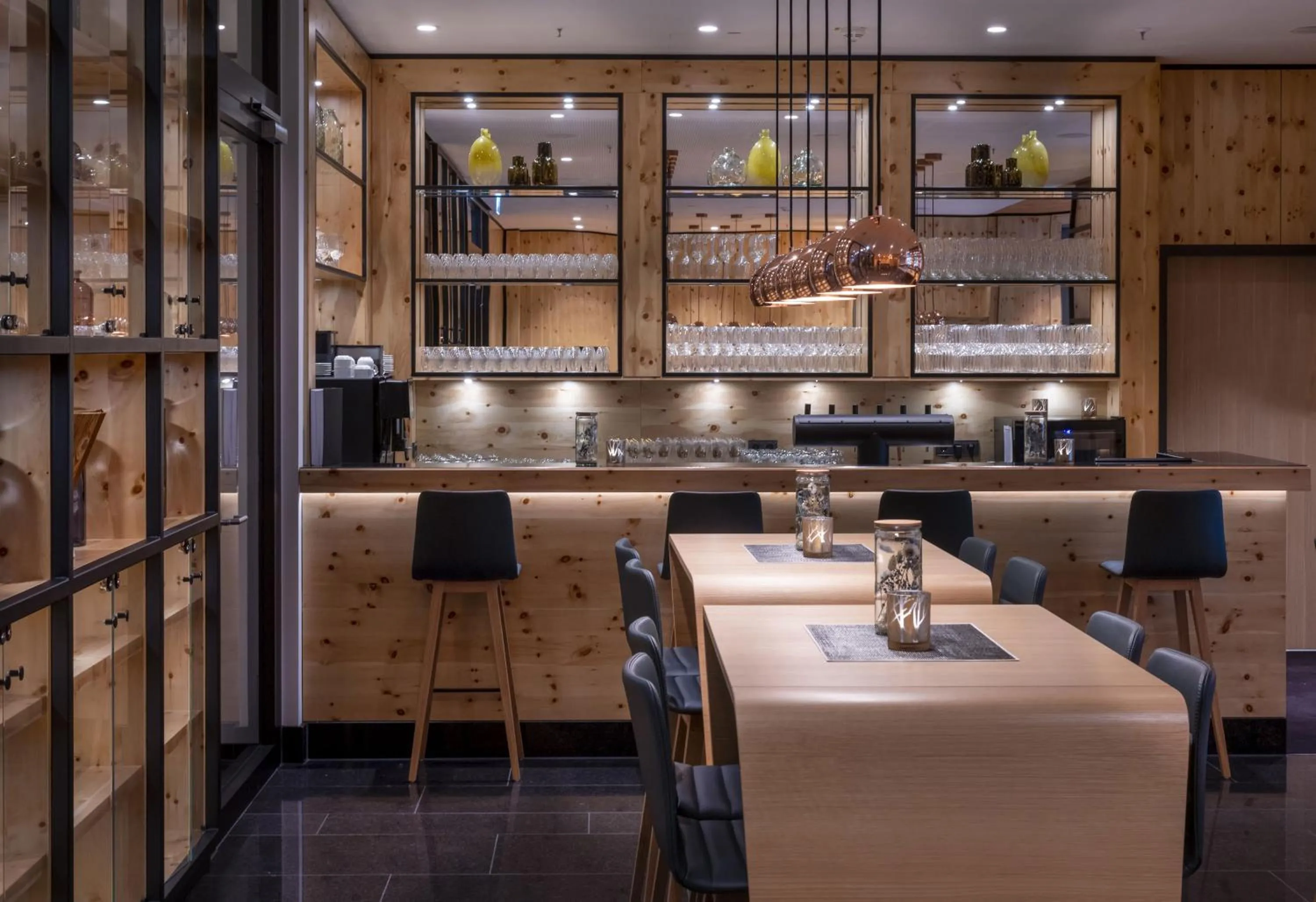 Restaurant/places to eat in Maritim Hotel Ingolstadt