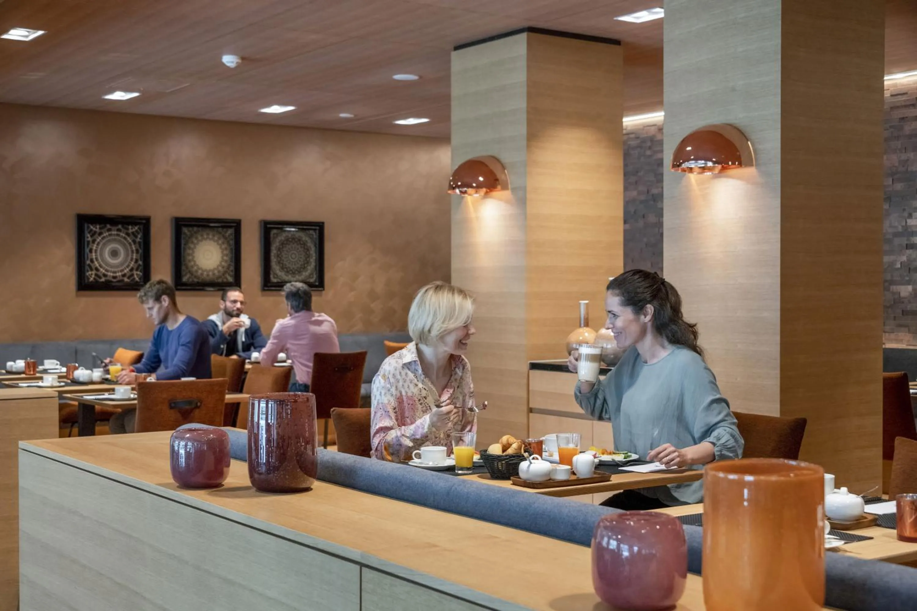 Restaurant/places to eat in Maritim Hotel Ingolstadt