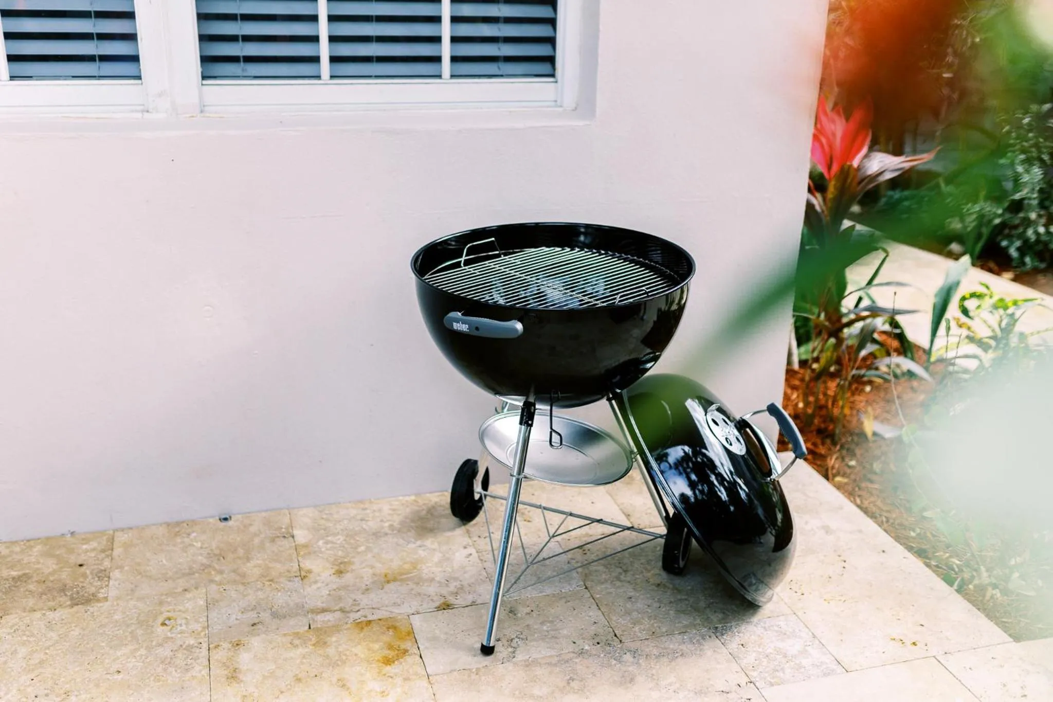 BBQ facilities in Casa Cordova Apartments By Lowkl