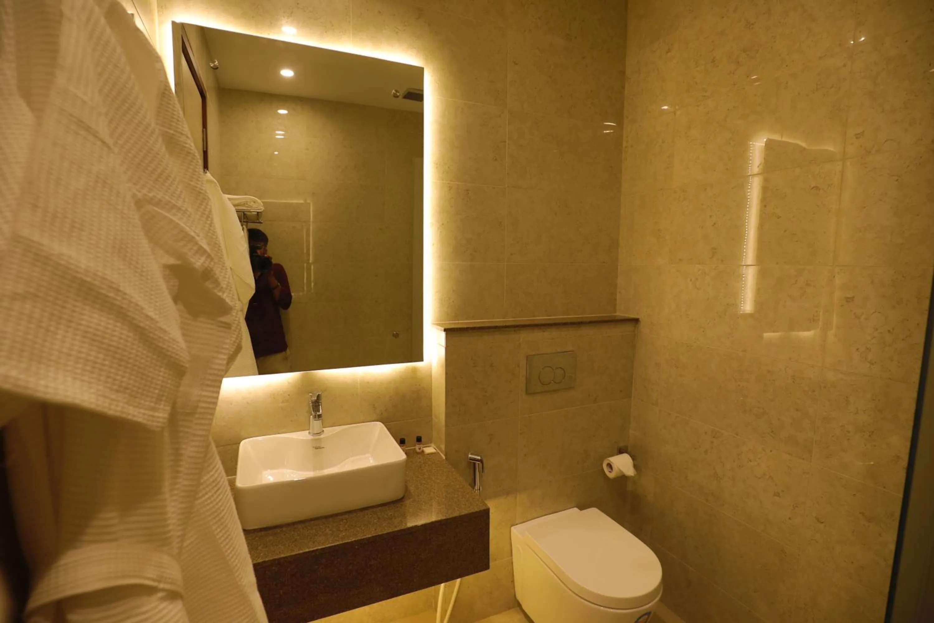 Bathroom in Goa Country Club Near Park Hospital BY Pearl I Luxury resort in Gurgaon