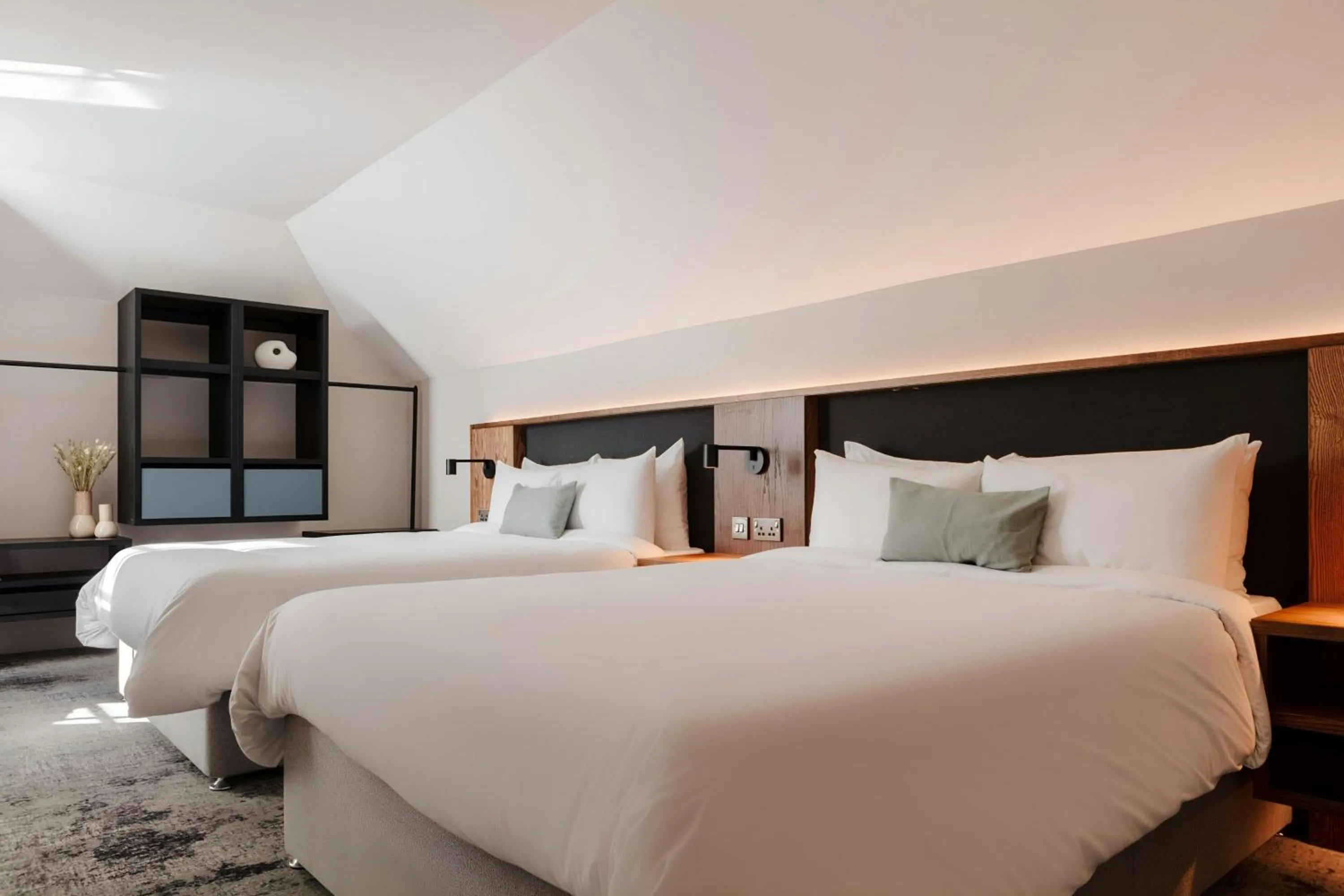 Bedroom, Bed in The Earl Hotel Leeson Street, Sonder by Marriott Bonvoy