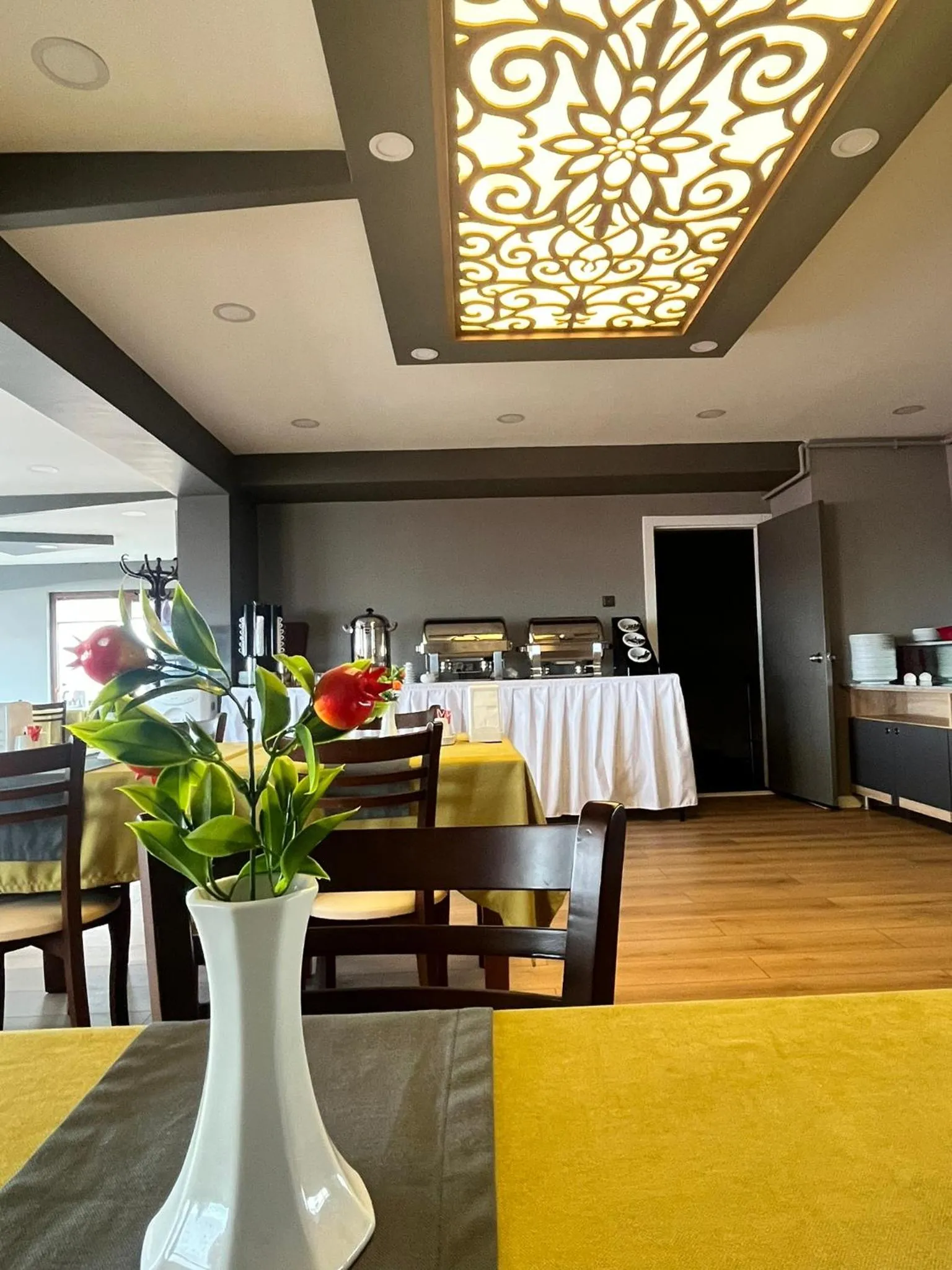 Restaurant/places to eat in ÇAĞ OTEL