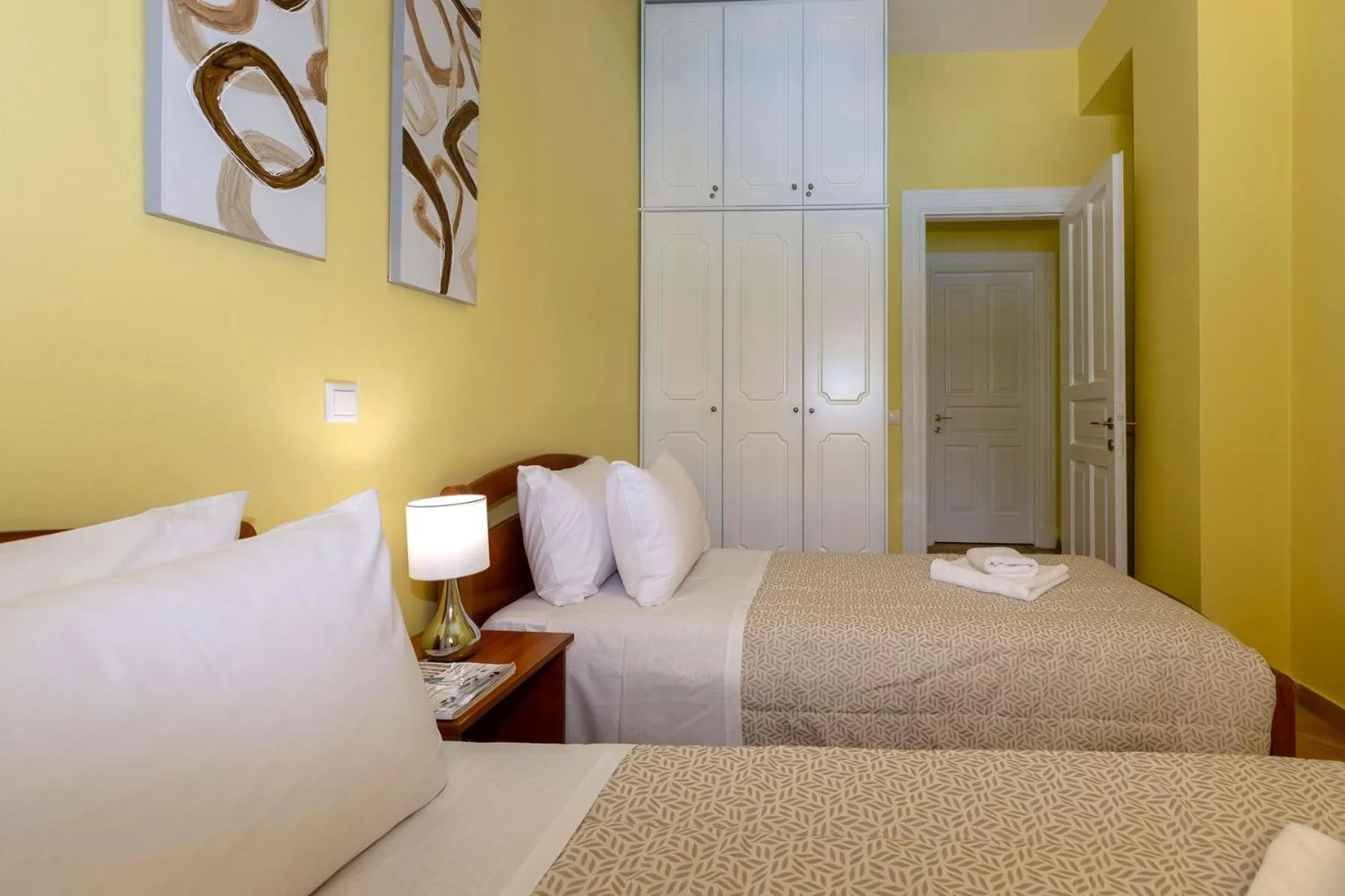 Bed in Villa Charchala