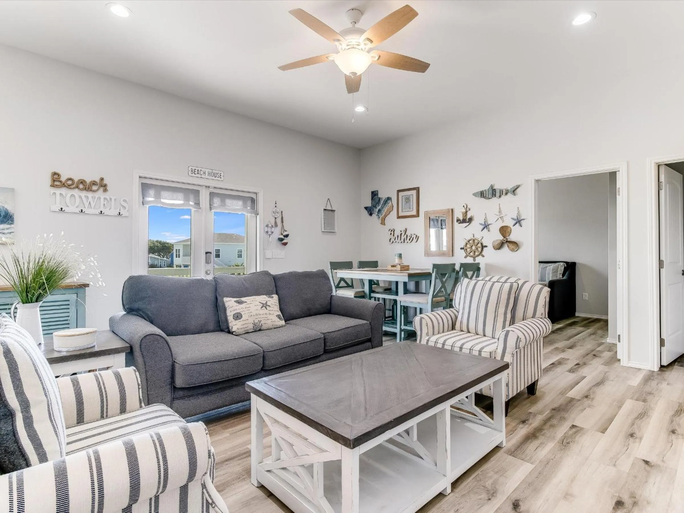 Other in Reel Inn Relax