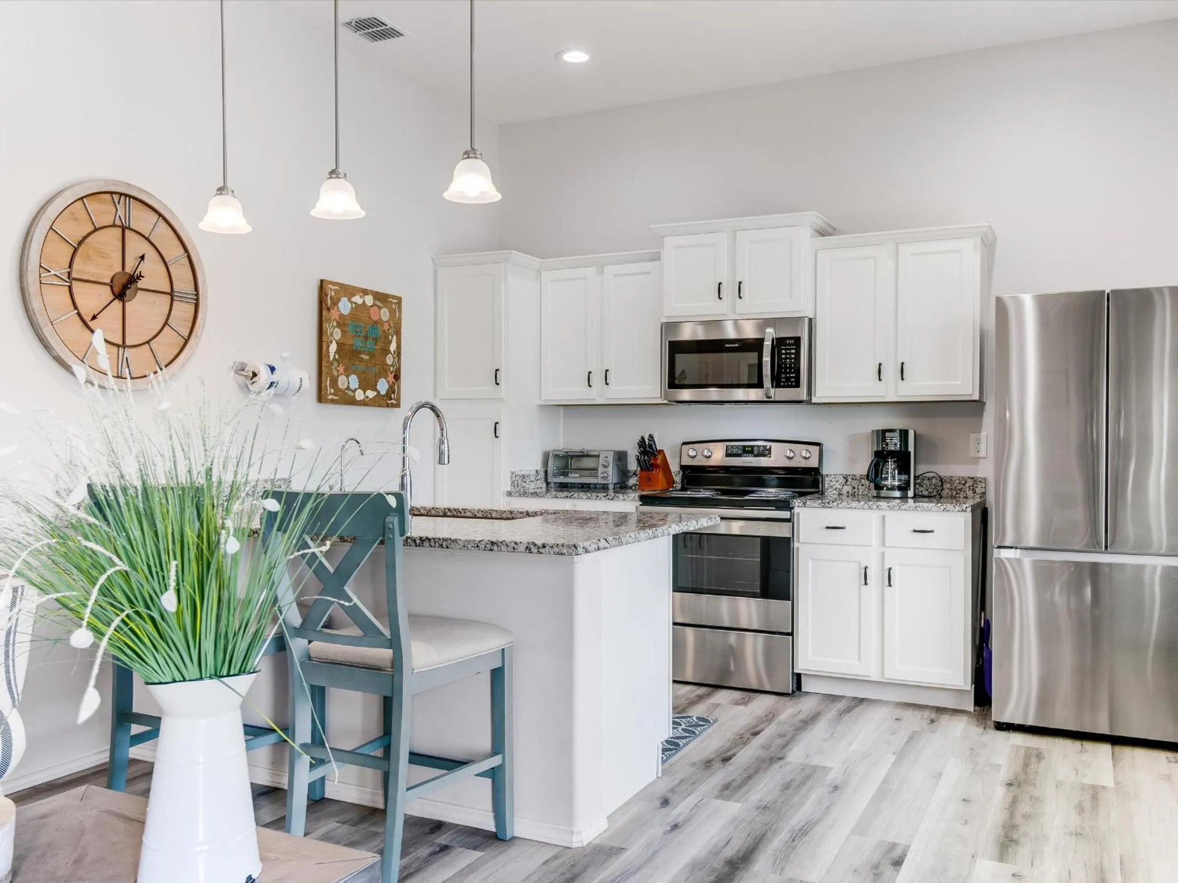 Other in Reel Inn Relax