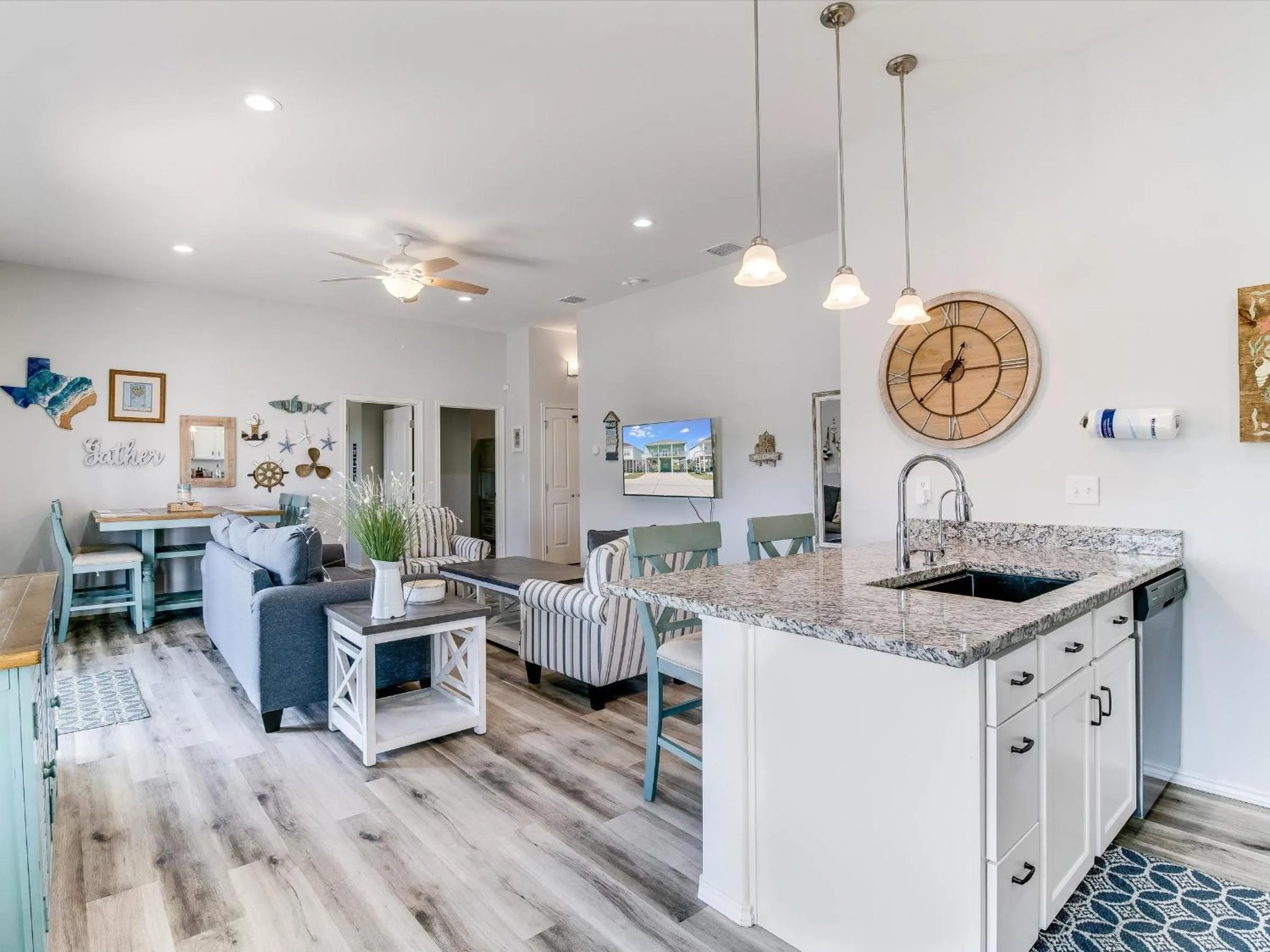 Other in Reel Inn Relax