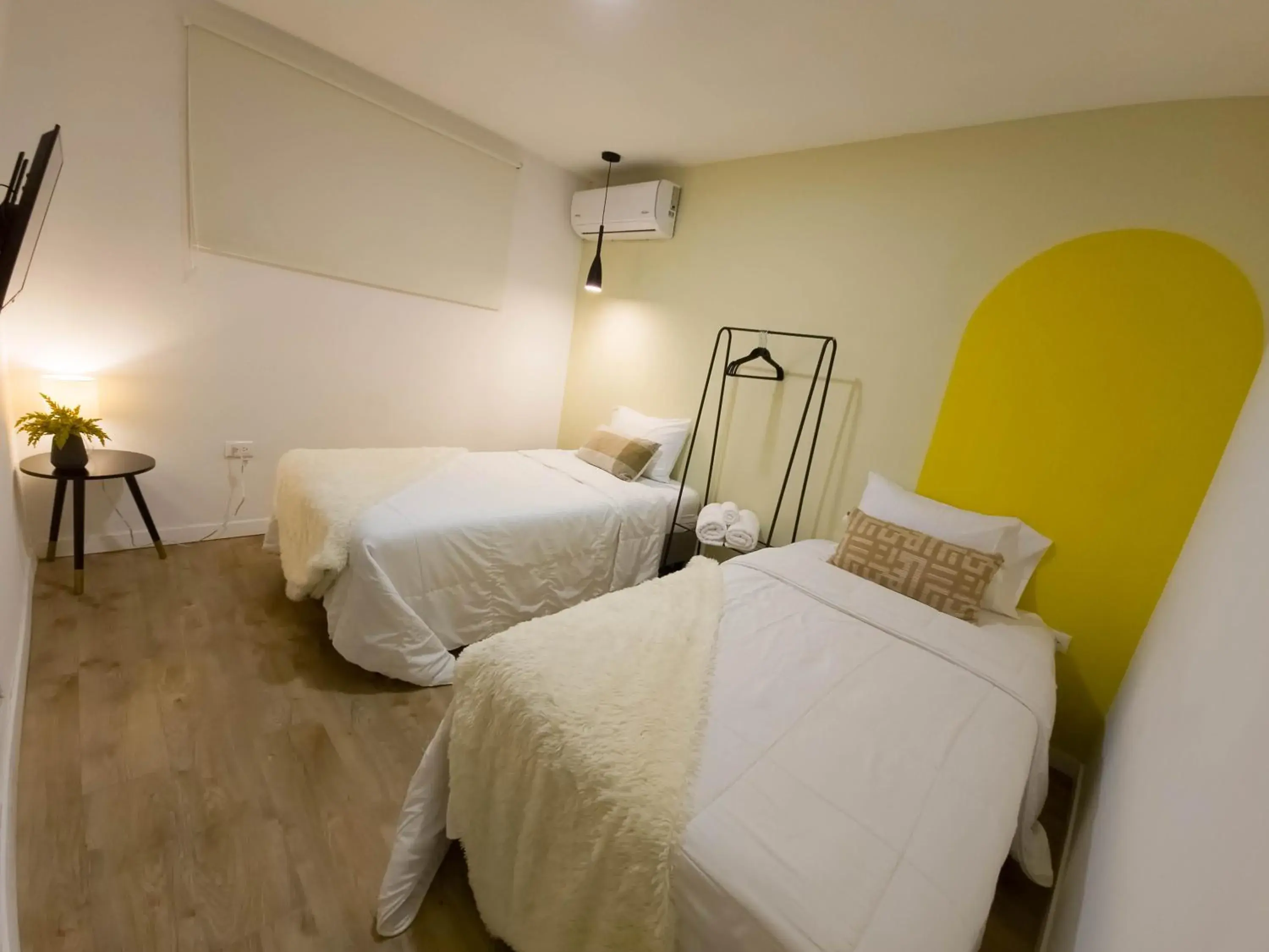 Economy Twin Room in Hotel Ventura Economy Twin Room in Hotel Ventura