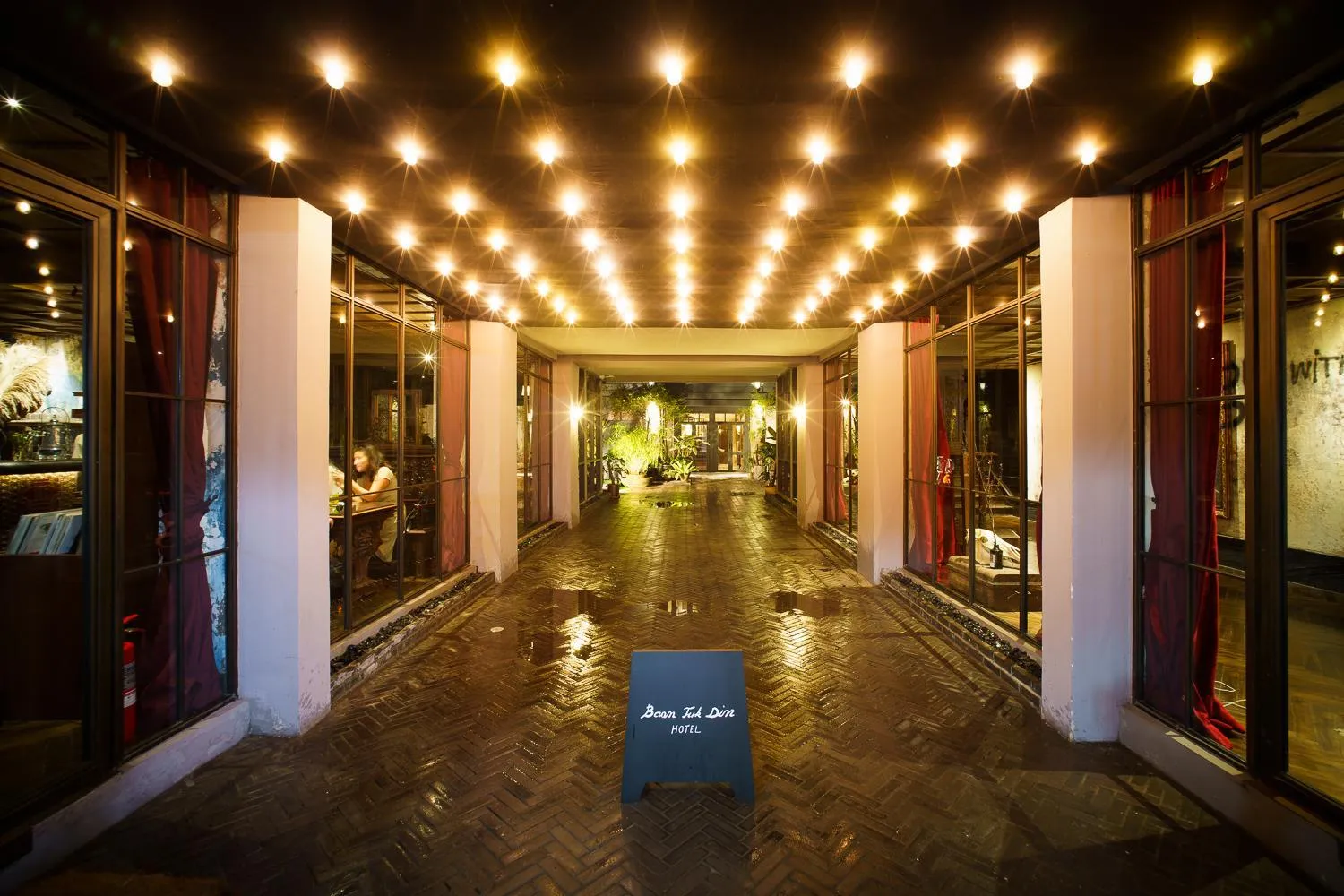 Facade/entrance in Baan Tuk Din Hotel