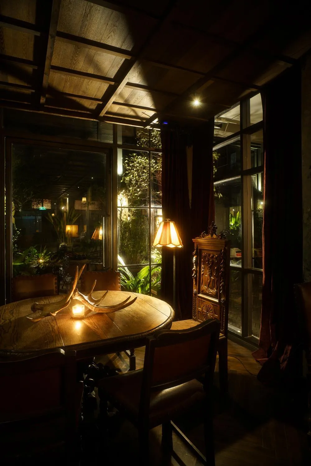 Restaurant/places to eat in Baan Tuk Din Hotel