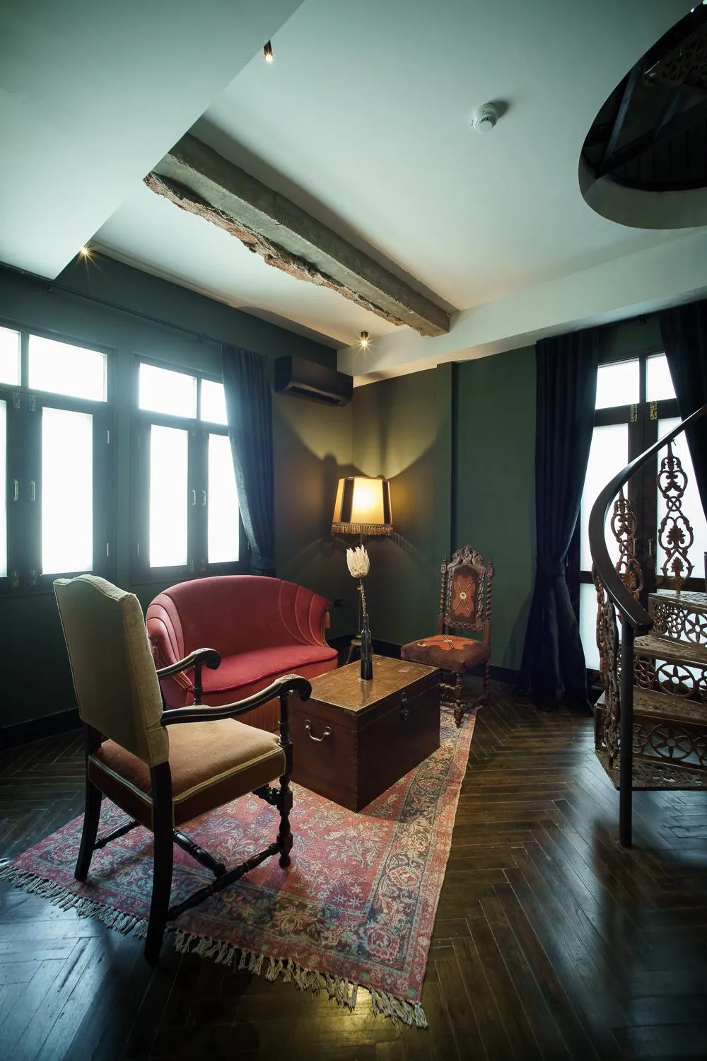 Living room in Baan Tuk Din Hotel