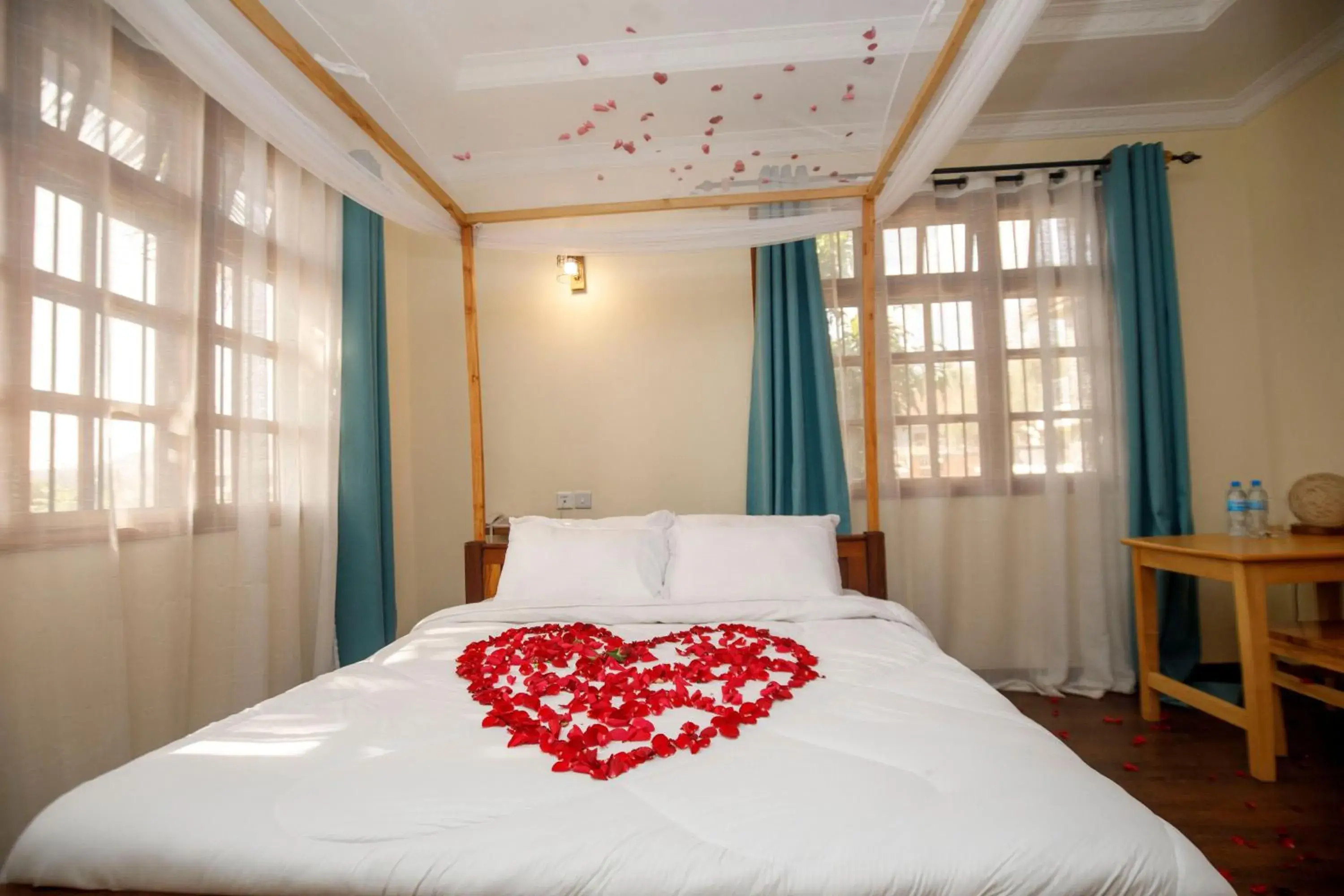 Deluxe Double or Twin Room with Pool Access in Bamboo Village Deluxe Double or Twin Room with Pool Access in Bamboo Village