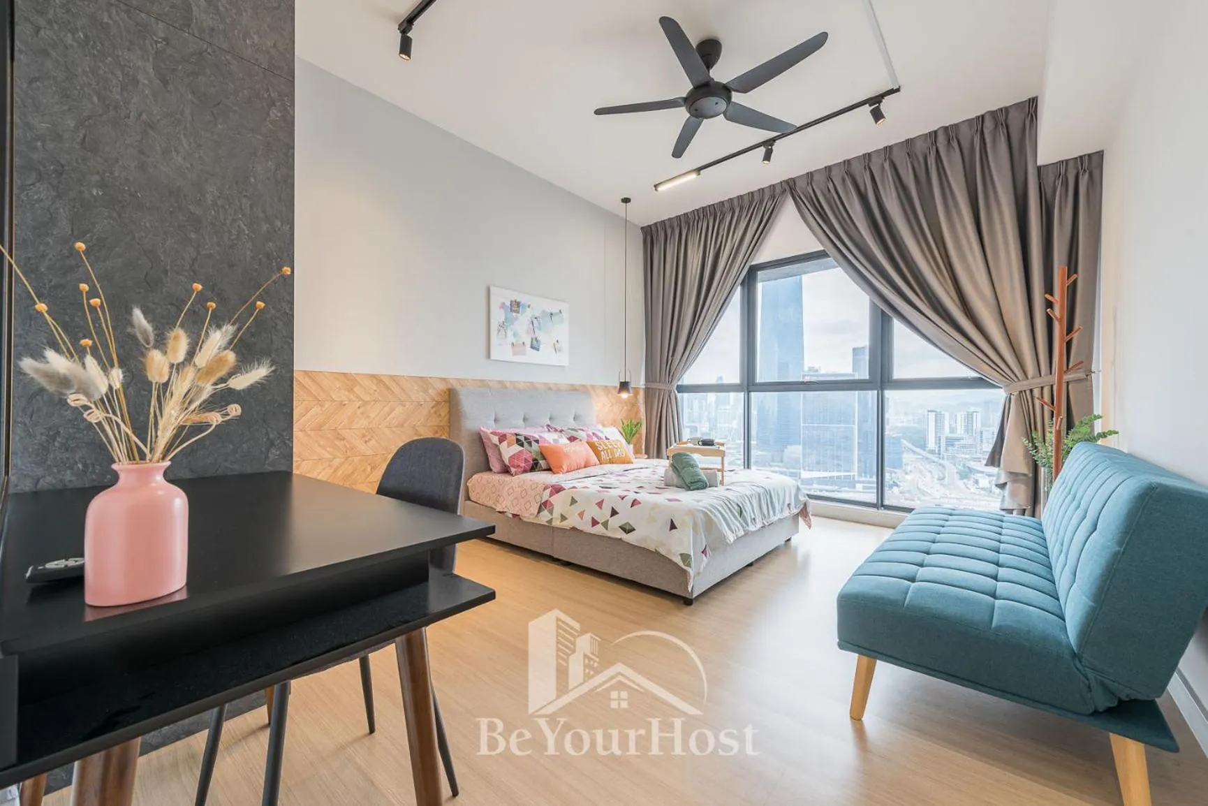 Bed in Continew Residences Kuala Lumpur