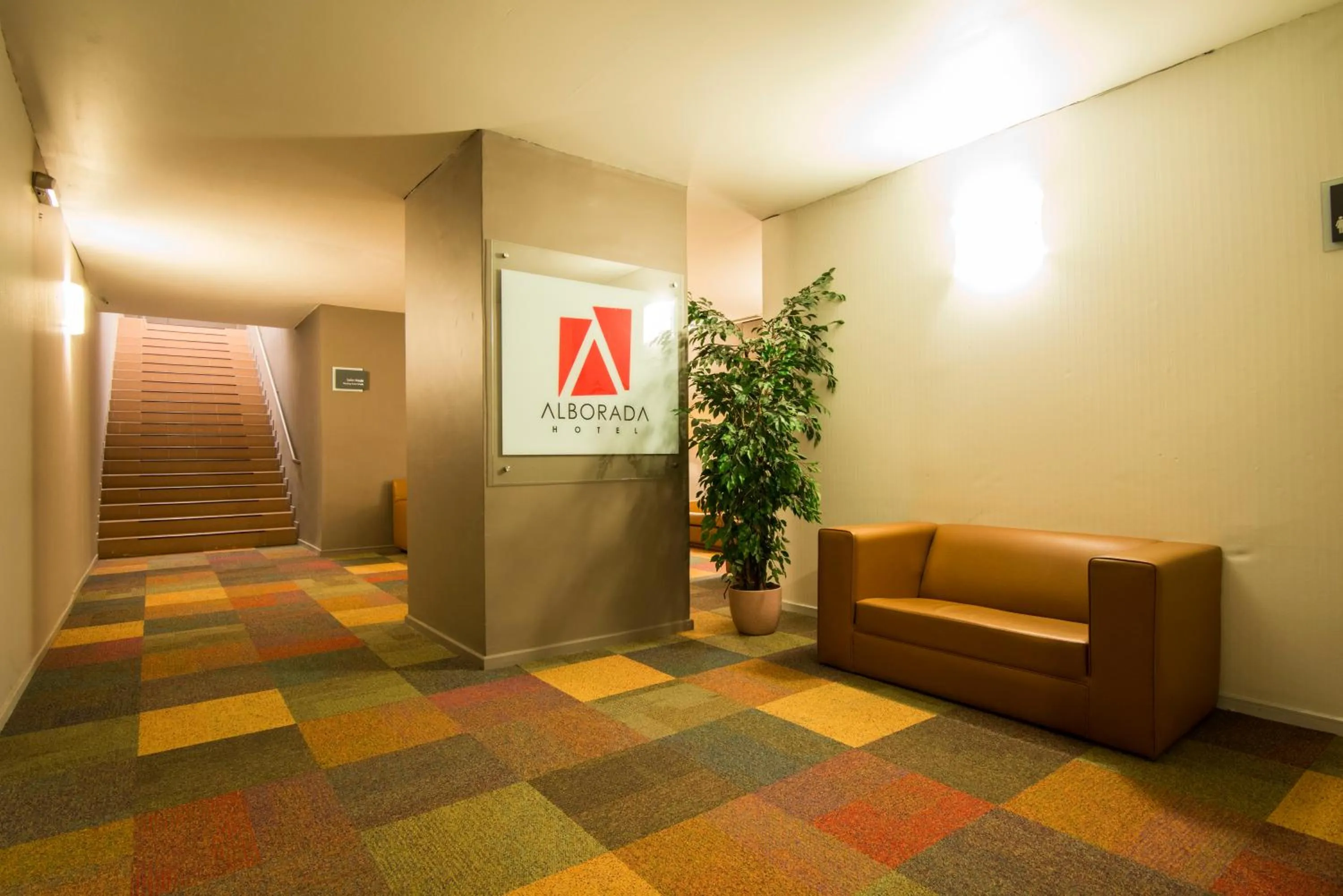 Business facilities in Hotel Alborada
