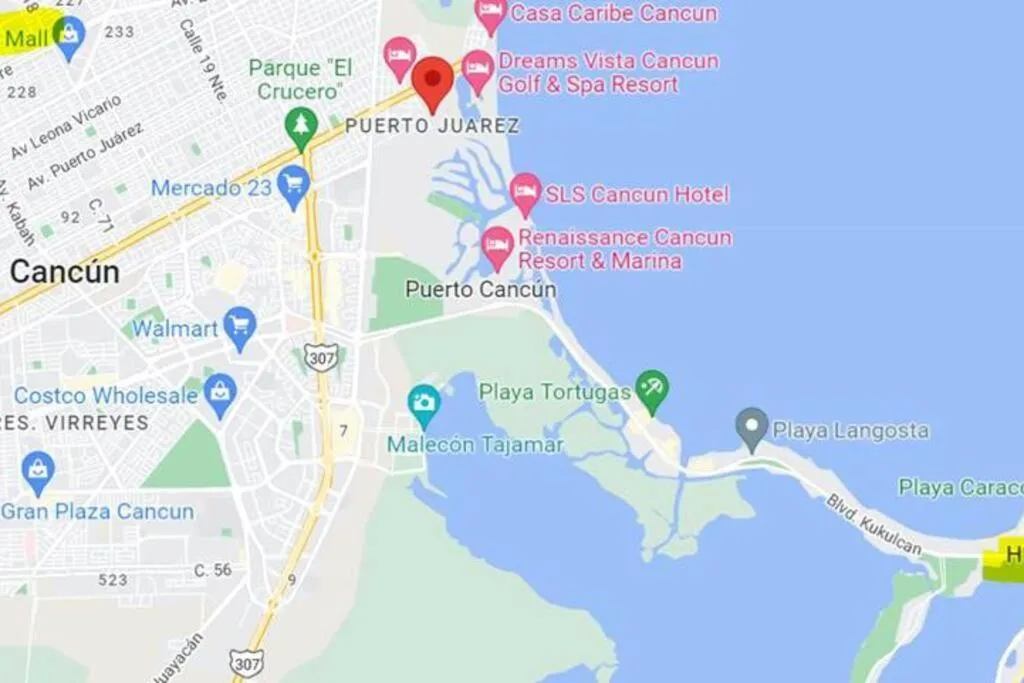 Property building in Micro Studio perfect for backpackers, couples, 3 min drive to Playa El Nino