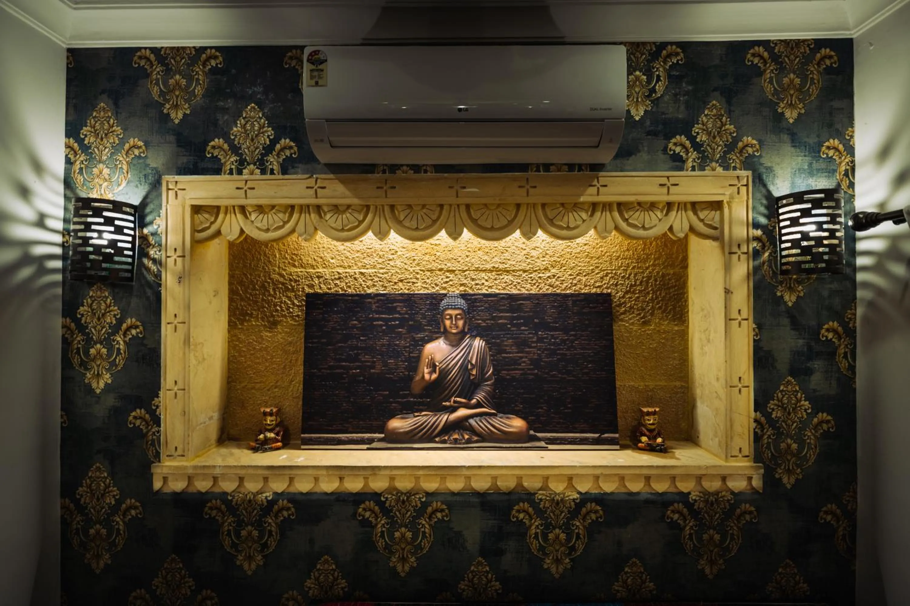 Property building in Hotel Meri Haveli