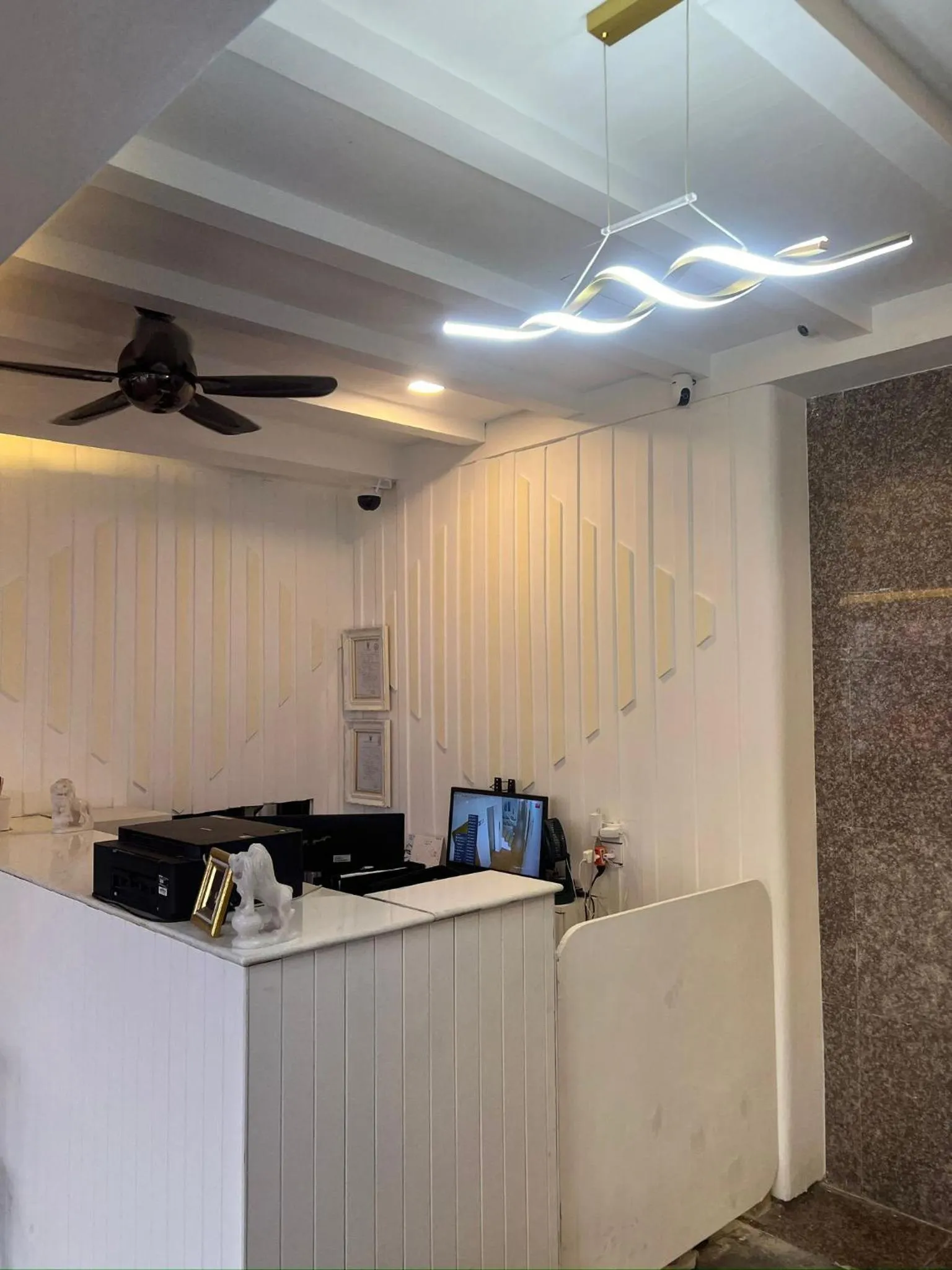 Lobby or reception in Patong Dynasty Royal Hotel