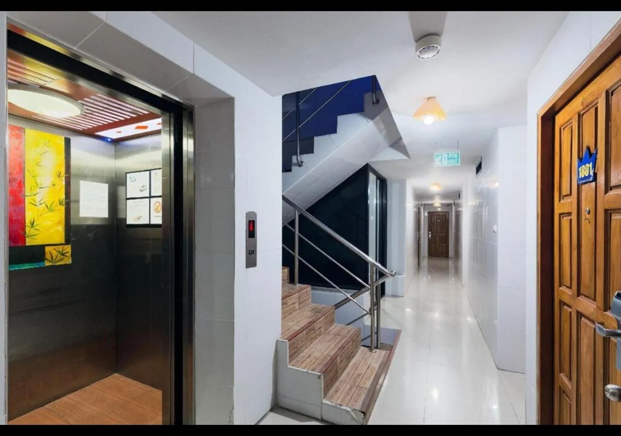 Property building in Patong Dynasty Royal Hotel