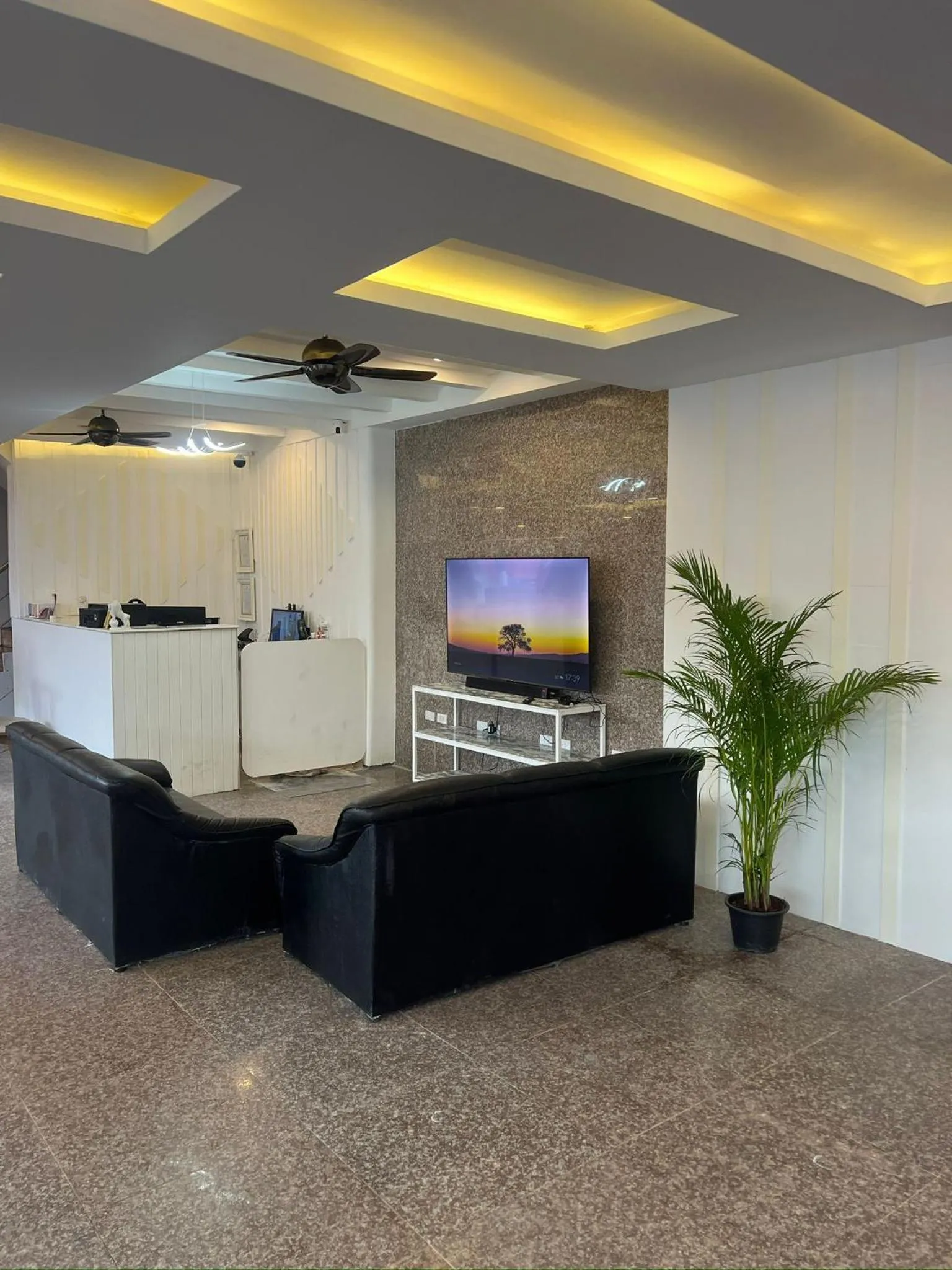 Entertainment in Patong Dynasty Royal Hotel