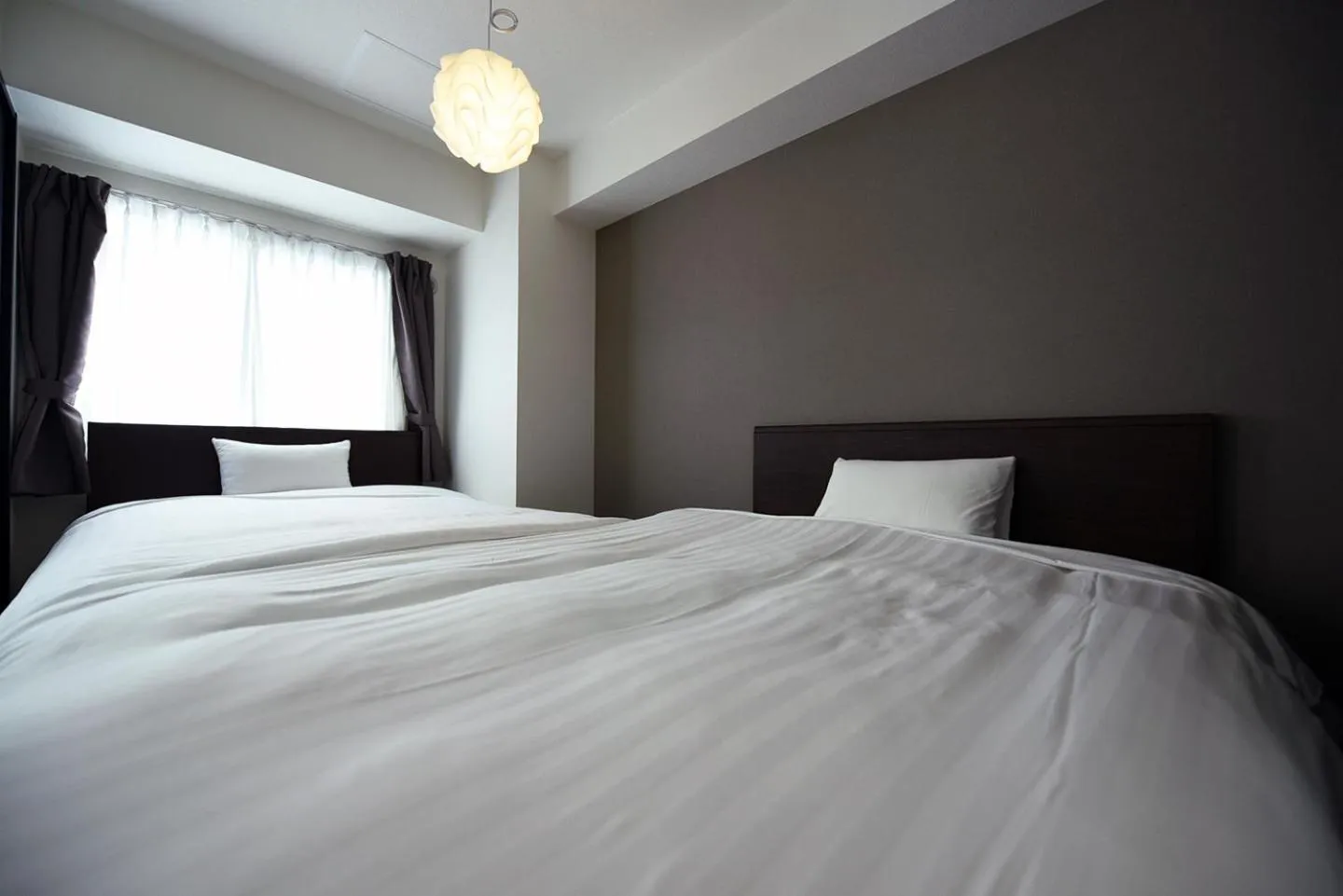 Bed in Sun Court Hongodori Garden Hills