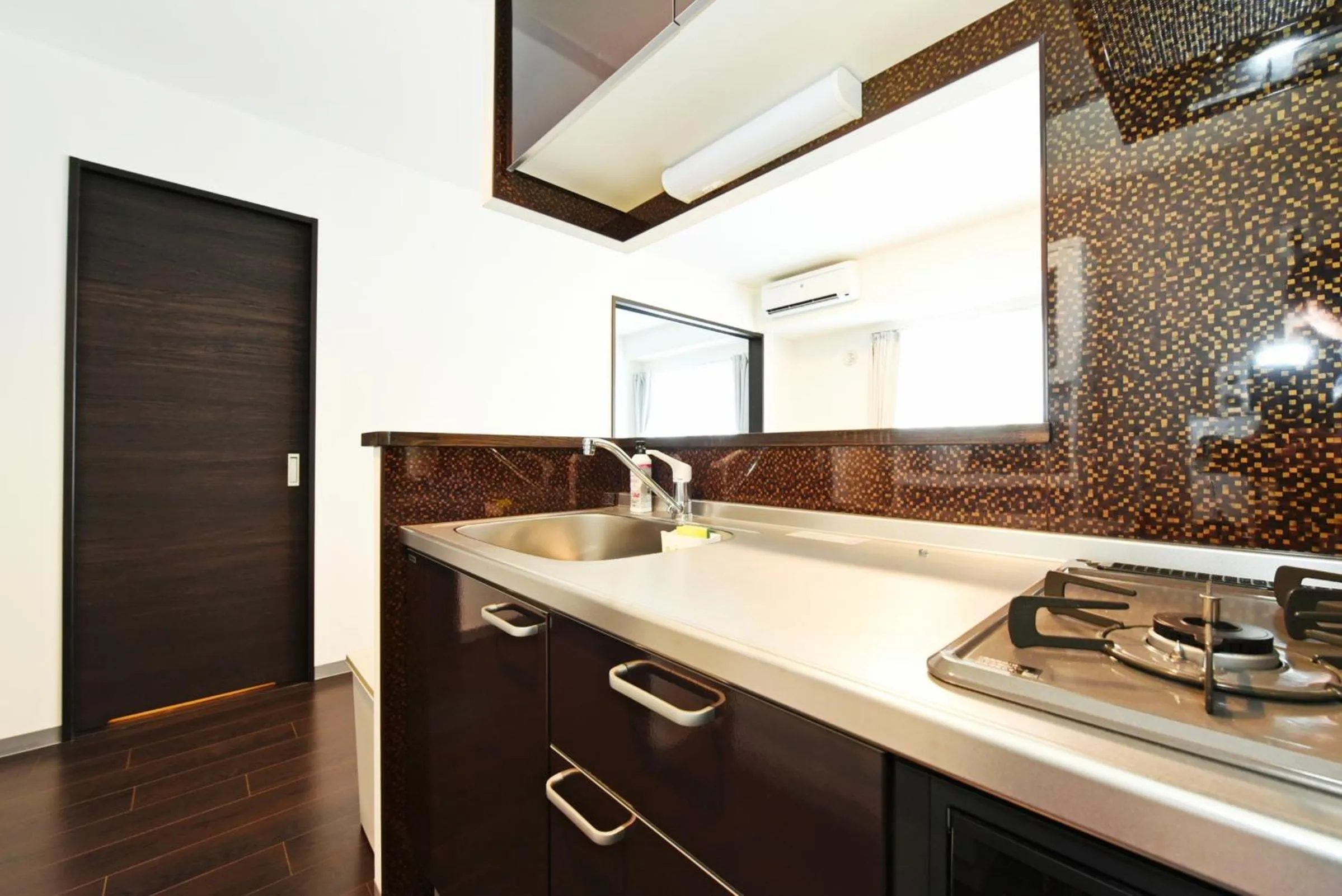 Kitchen or kitchenette in Sun Court Hondori Garden Hills