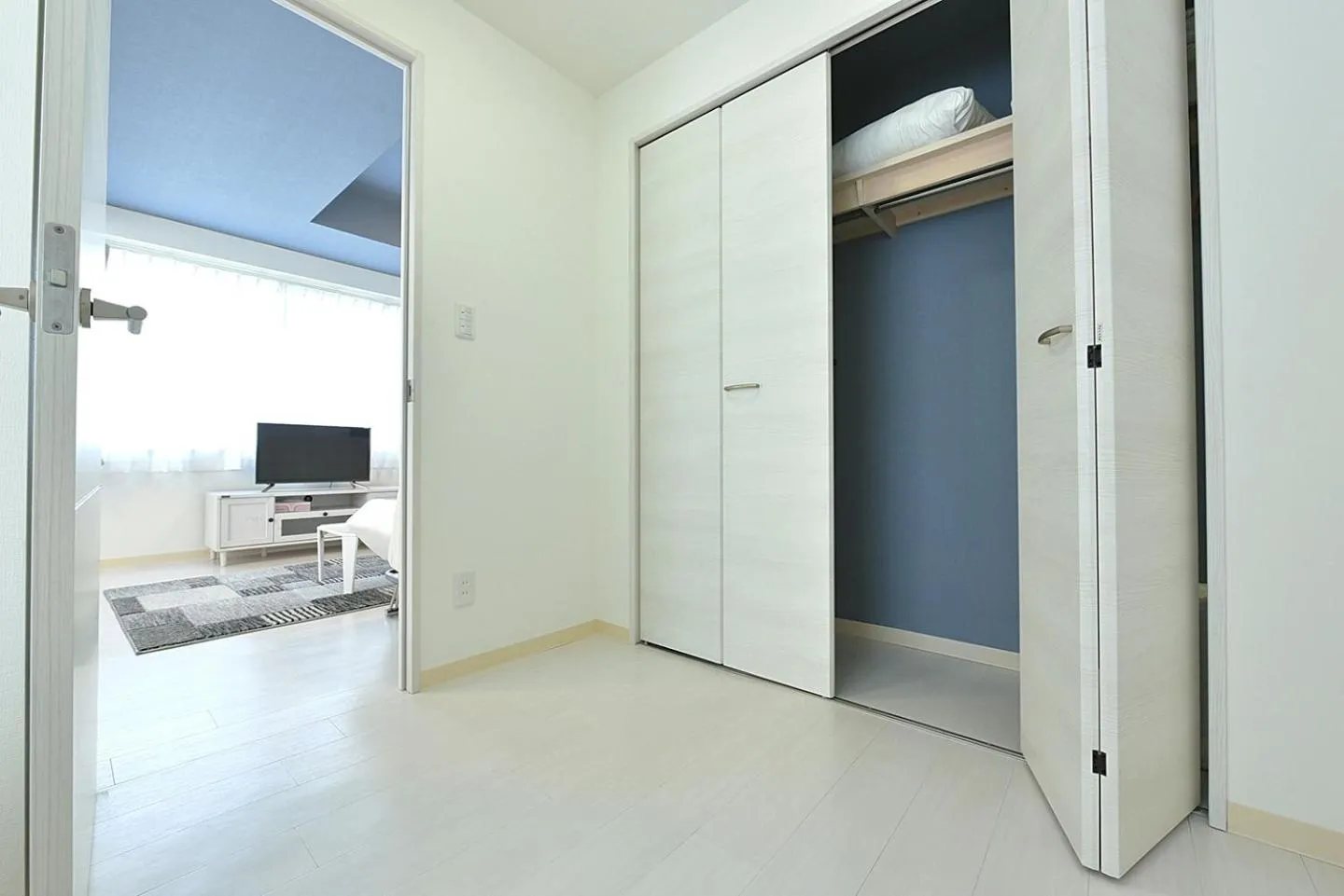 storage in Hills Garden Hondori