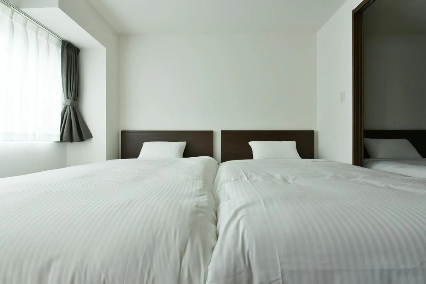 Bed in Hills Garden Hondori