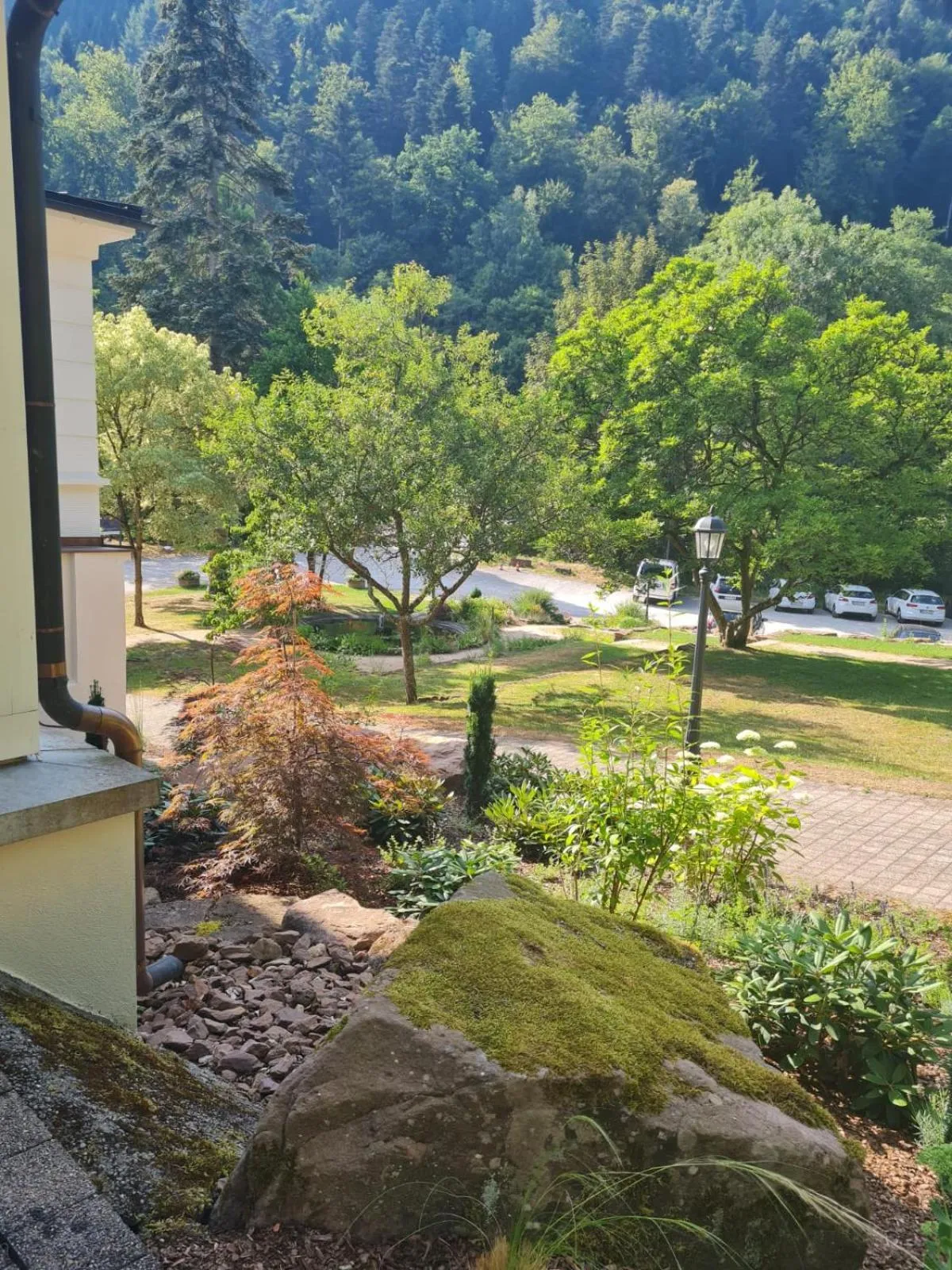 Garden view in OSCARS Hotel 1415