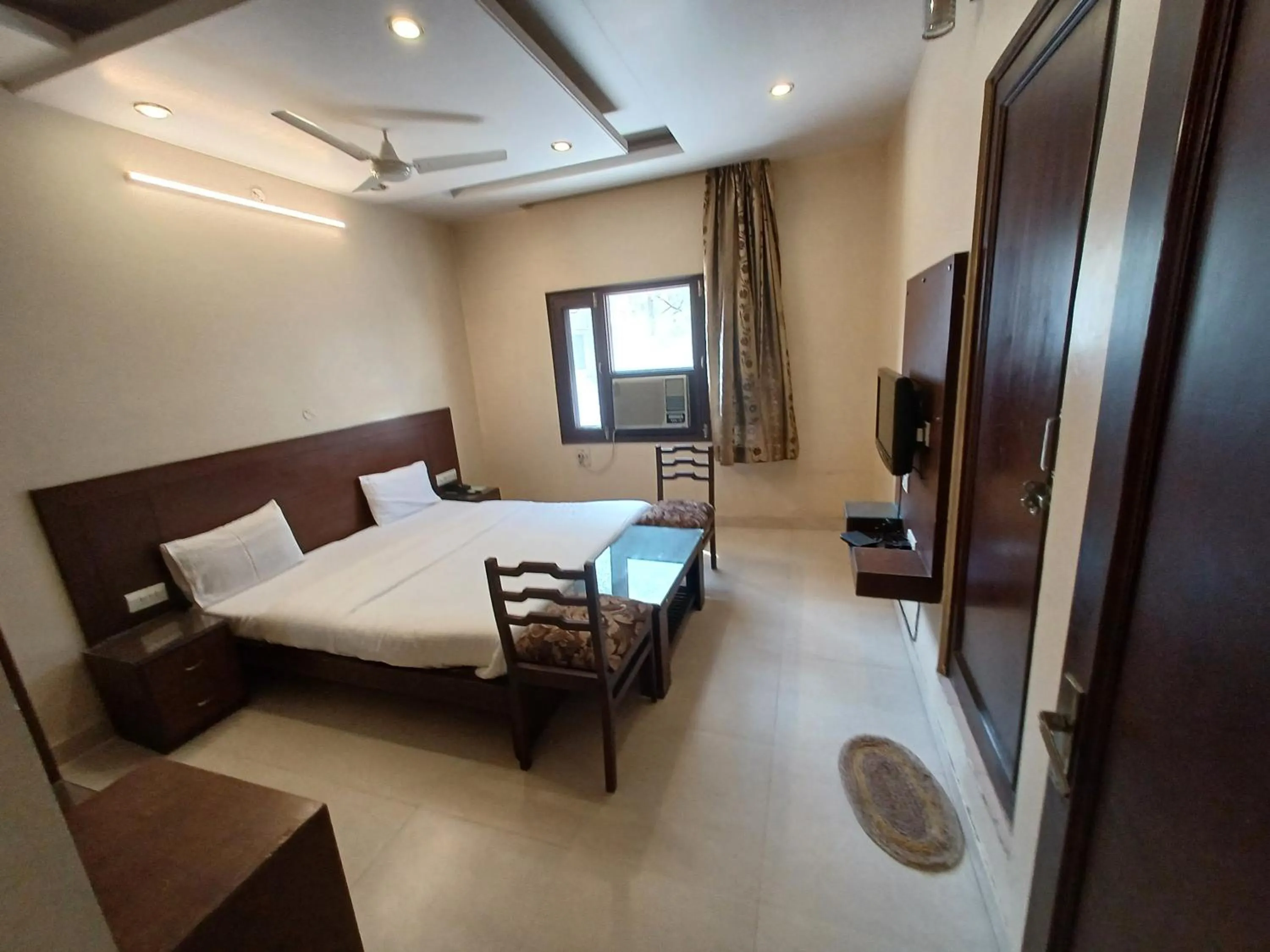 Photo of the whole room, Bed in Hotel Raghav Palace 1 km Jaipur Junction & Bus Stand Sindhi Camp