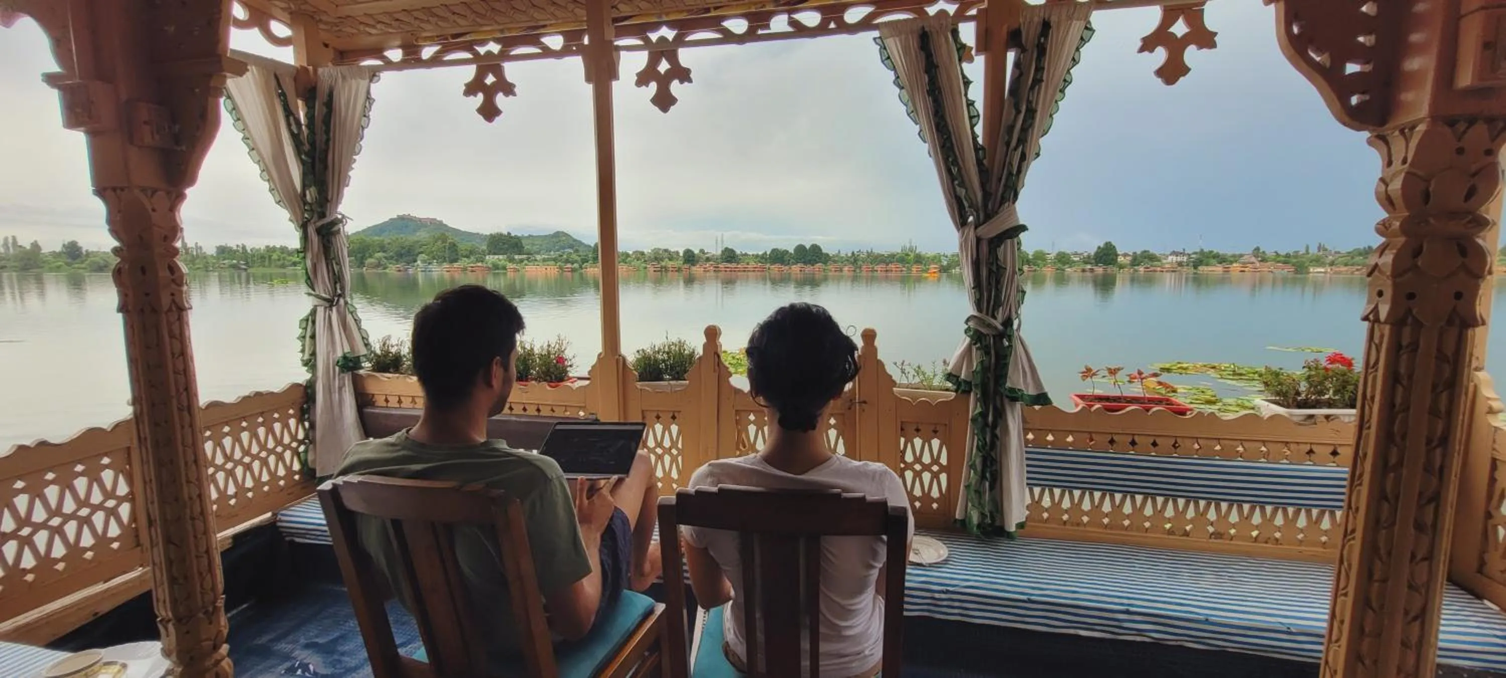 Balcony/Terrace in Lily Of The World Houseboat
